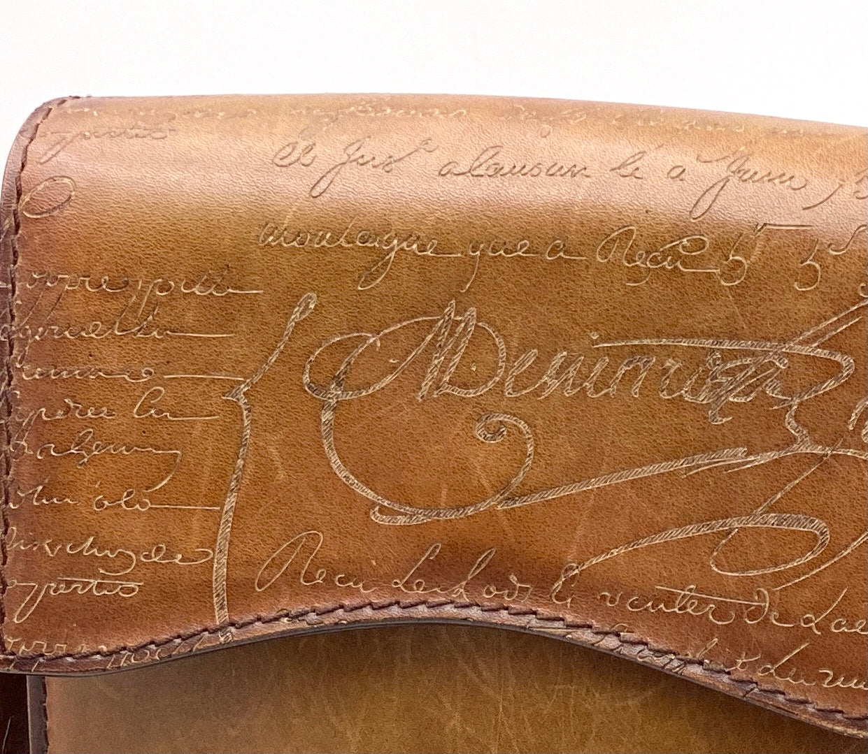 Berluti_(ベルルッティ)_ラプティ サコッシュ_ スクリットレザー カリグラフィ_ショルダーバッグ_ 中古品