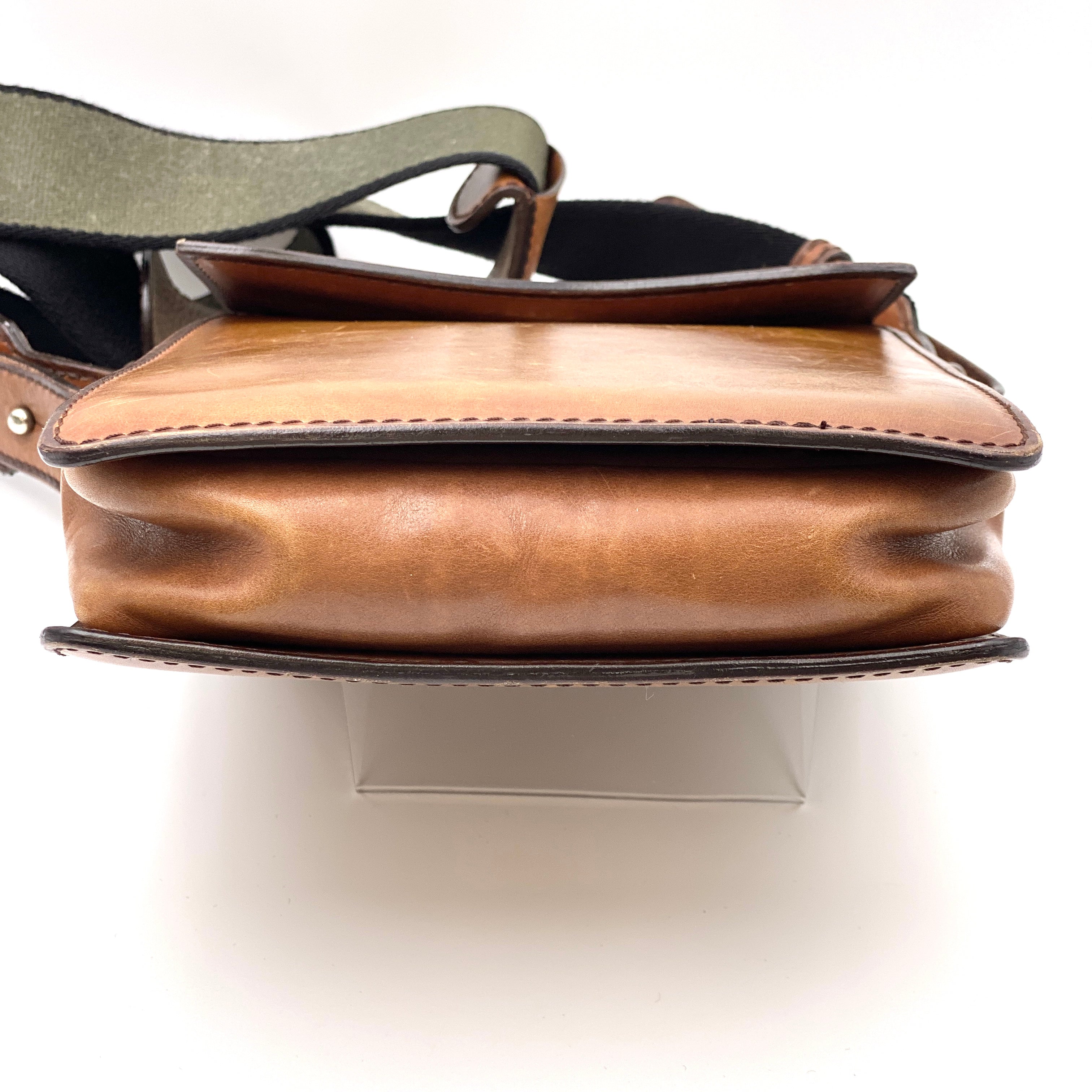 Berluti_(ベルルッティ)_ラプティ サコッシュ_ スクリットレザー カリグラフィ_ショルダーバッグ_ 中古品