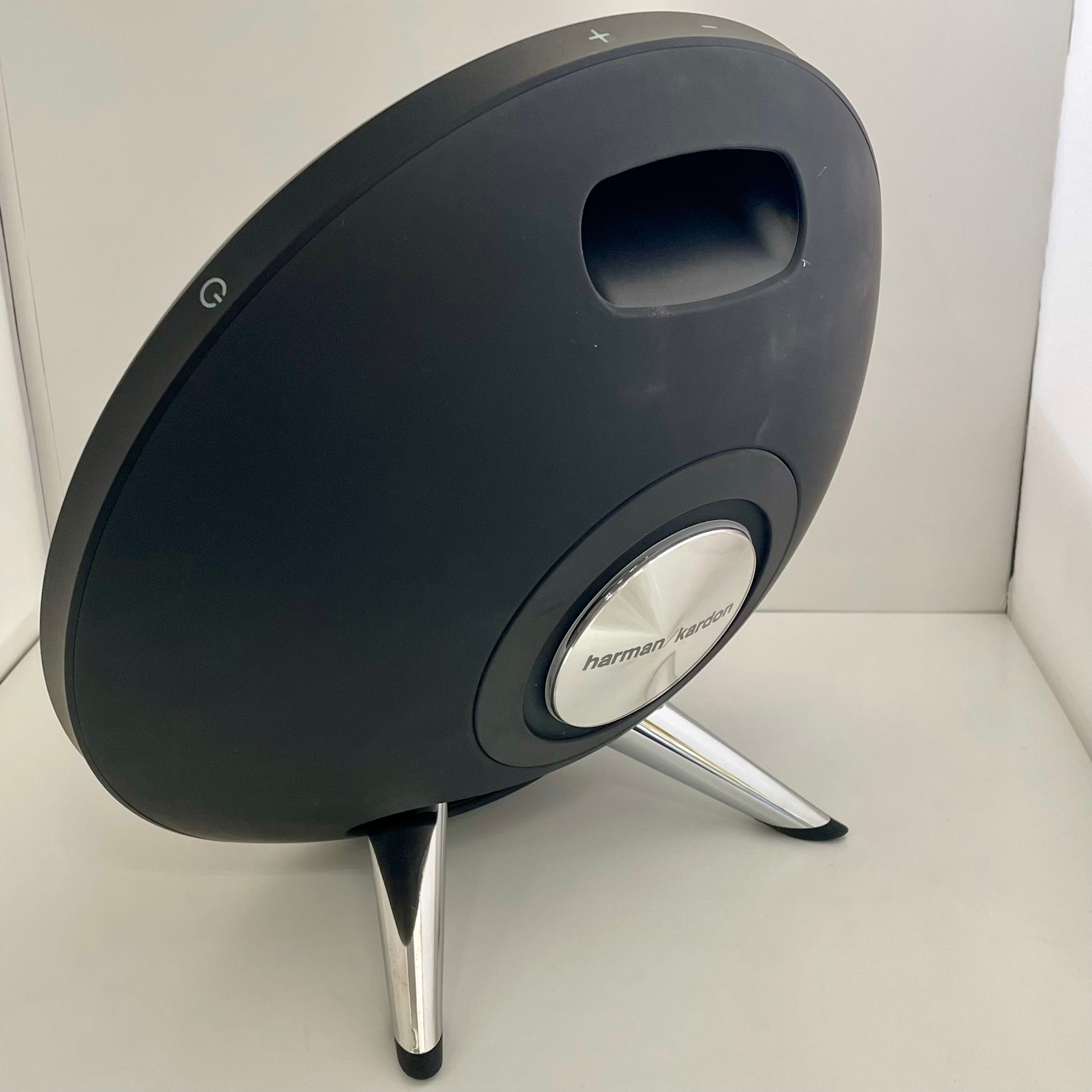 【送料無料】_ Harman_(ハーマン)_harman/kardon ONYX STUDIO_ HKONYXSTUDIOJN _中古品
