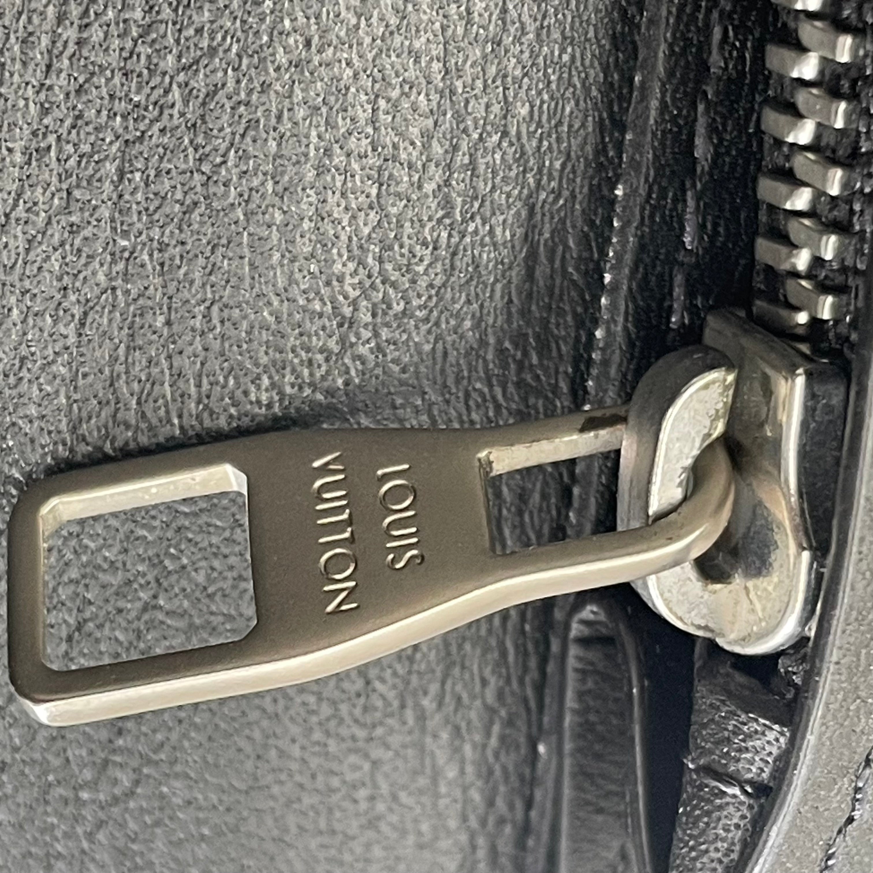 【送料無料】_ LOUIS VUITTON_(ルイヴィトン)_ダミエアンフィニ ポルトフォイユ ブラザ _ 長財布 ネオン ブルー _N60081_ 中古品