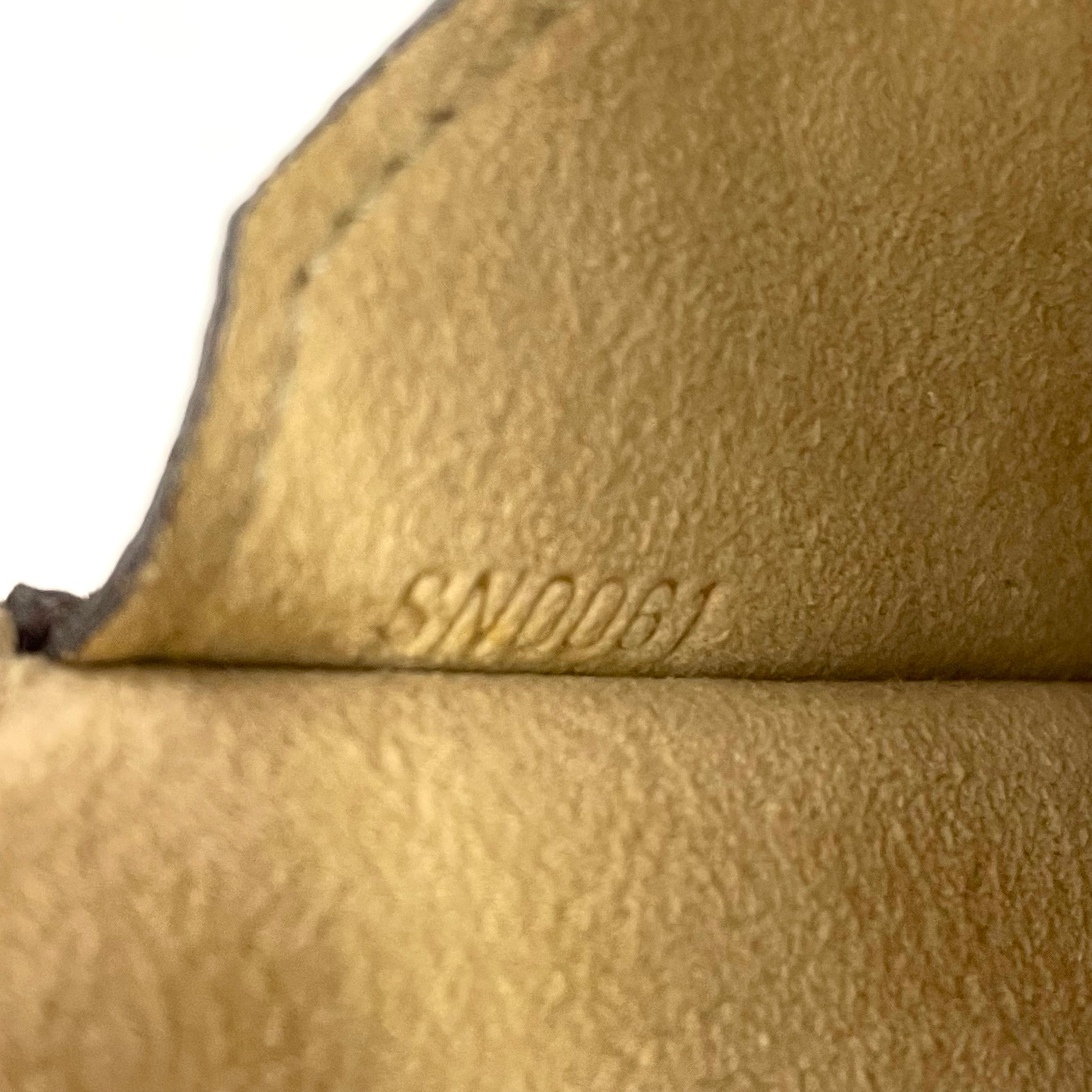 【送料無料】_ LOUIS VUITTON_( ルイヴィトン)_メガネケース _エテュイリュネット・ラバ_M62970 _中古品