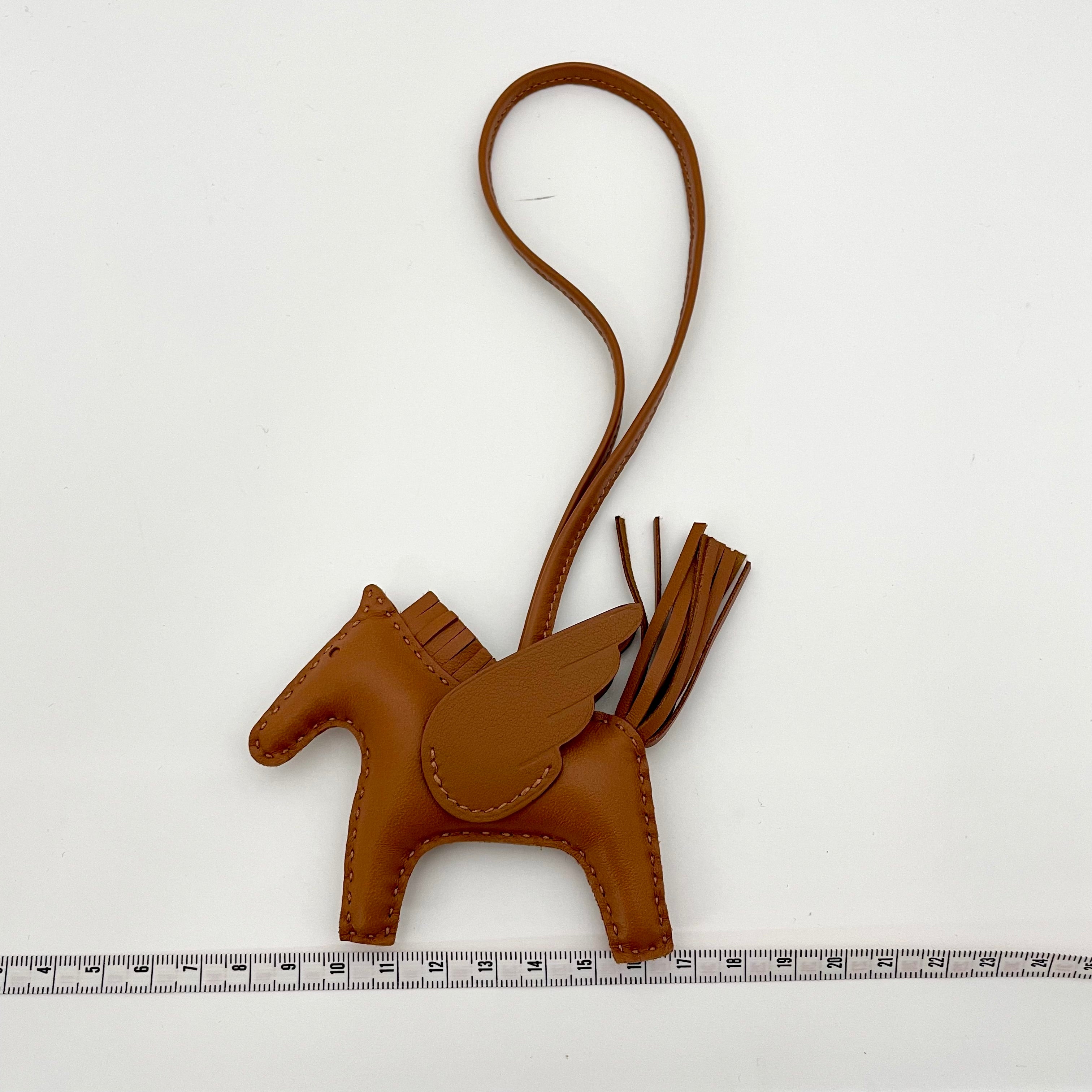 【送料無料】_ HERMES _(エルメス) _ロデオ ペガサス PM _チャーム ゴールド _未使用品