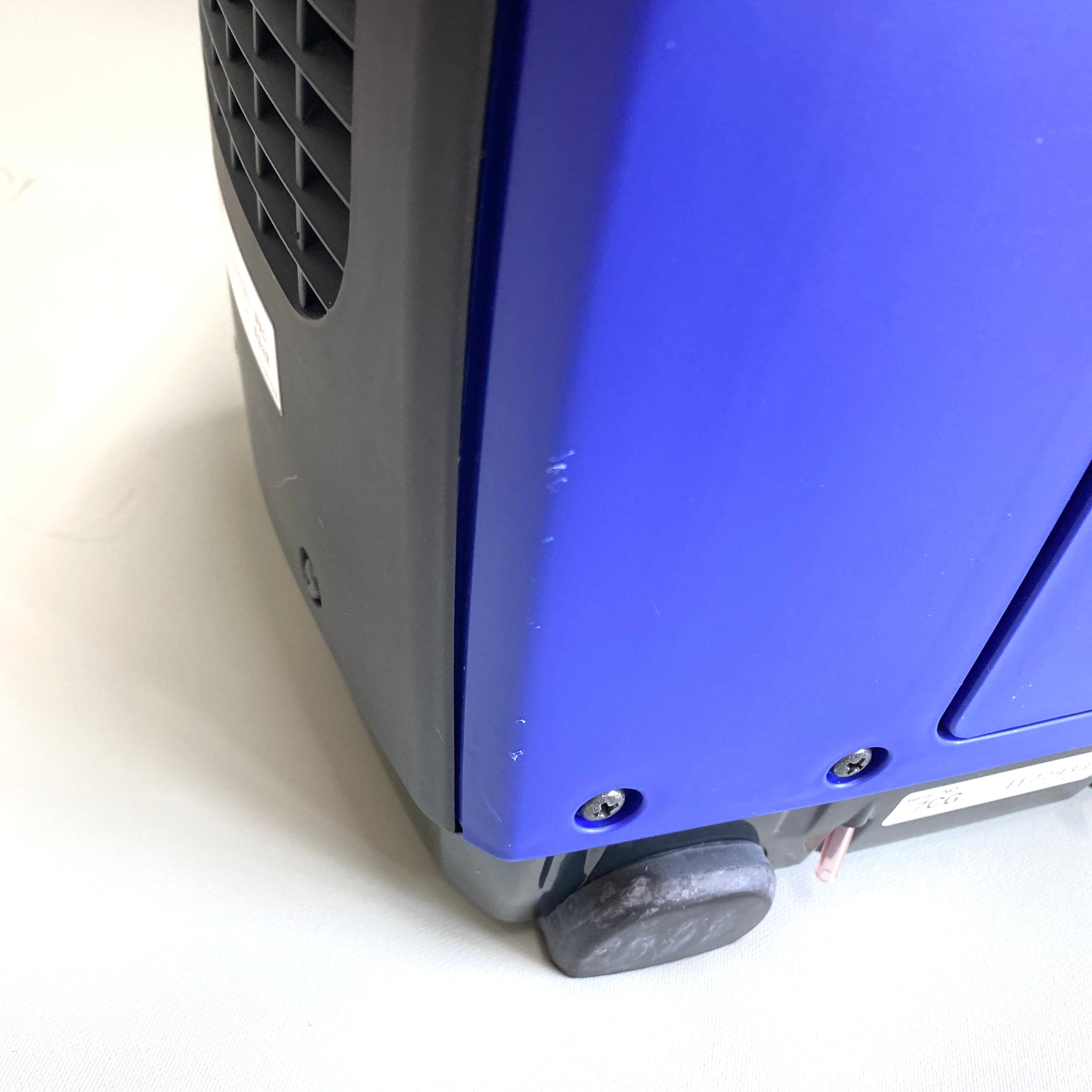 【送料無料】_ YAMAHA_(ヤマハ発動機)_インバータ発電機 EF9HiS _中古品