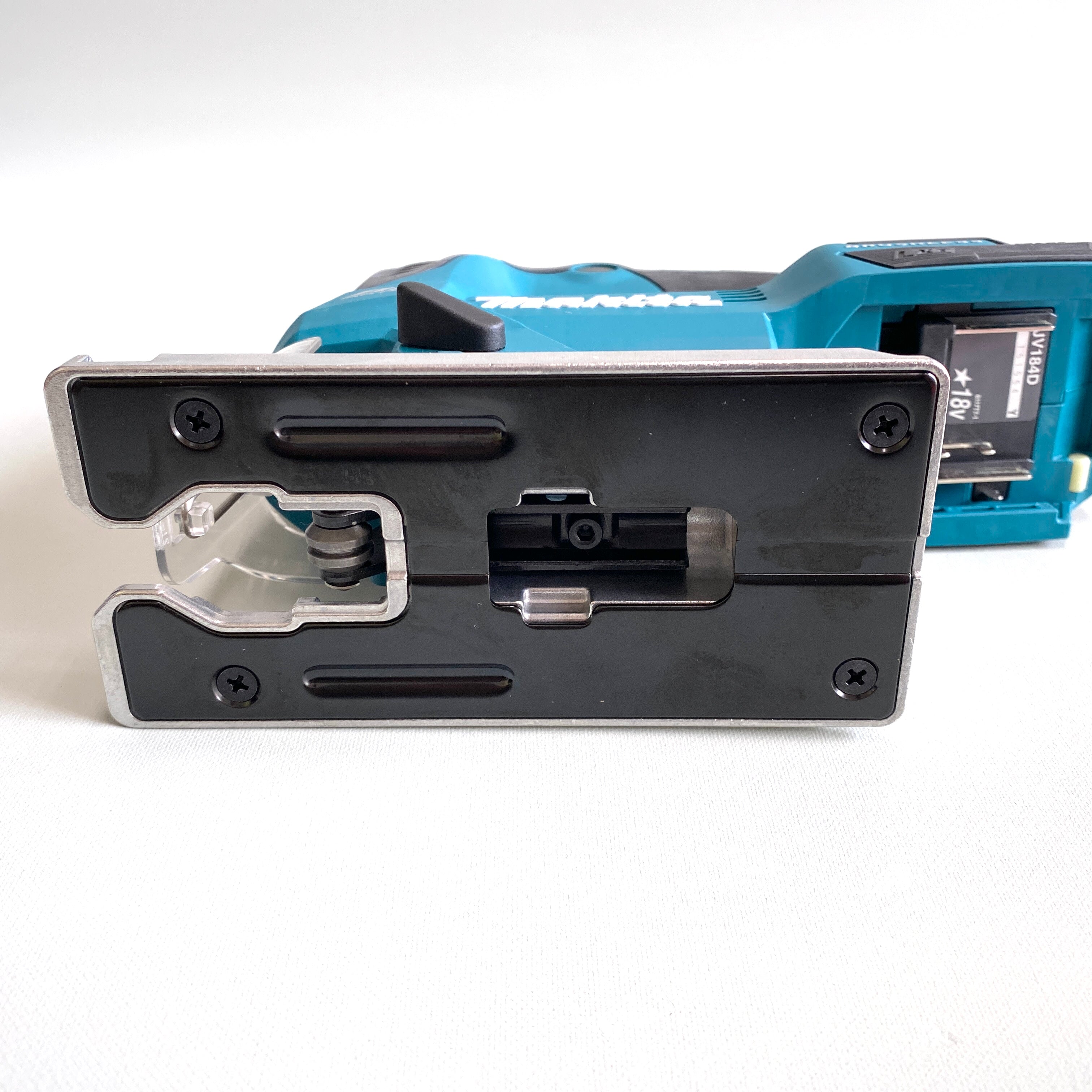 【送料無料】_ makita_(マキタ)_充電式ジグソー JV184DZK_(バッテリー/充電器別売)_中古品