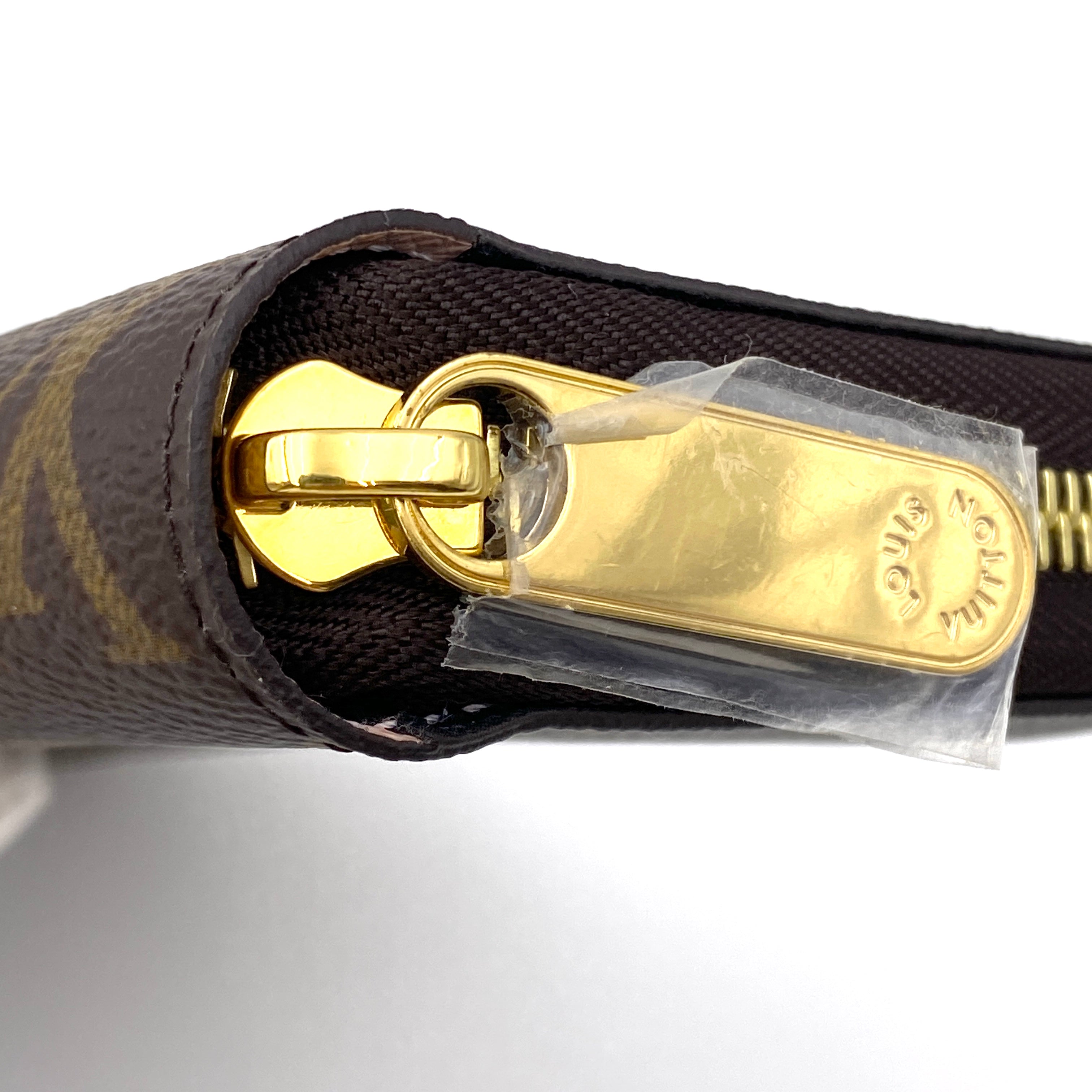 【送料無料】_ LOUIS VUITTON_(ルイヴィトン)_ジッピー・ウォレット_ ローズバレリーヌM41894_ 未使用品