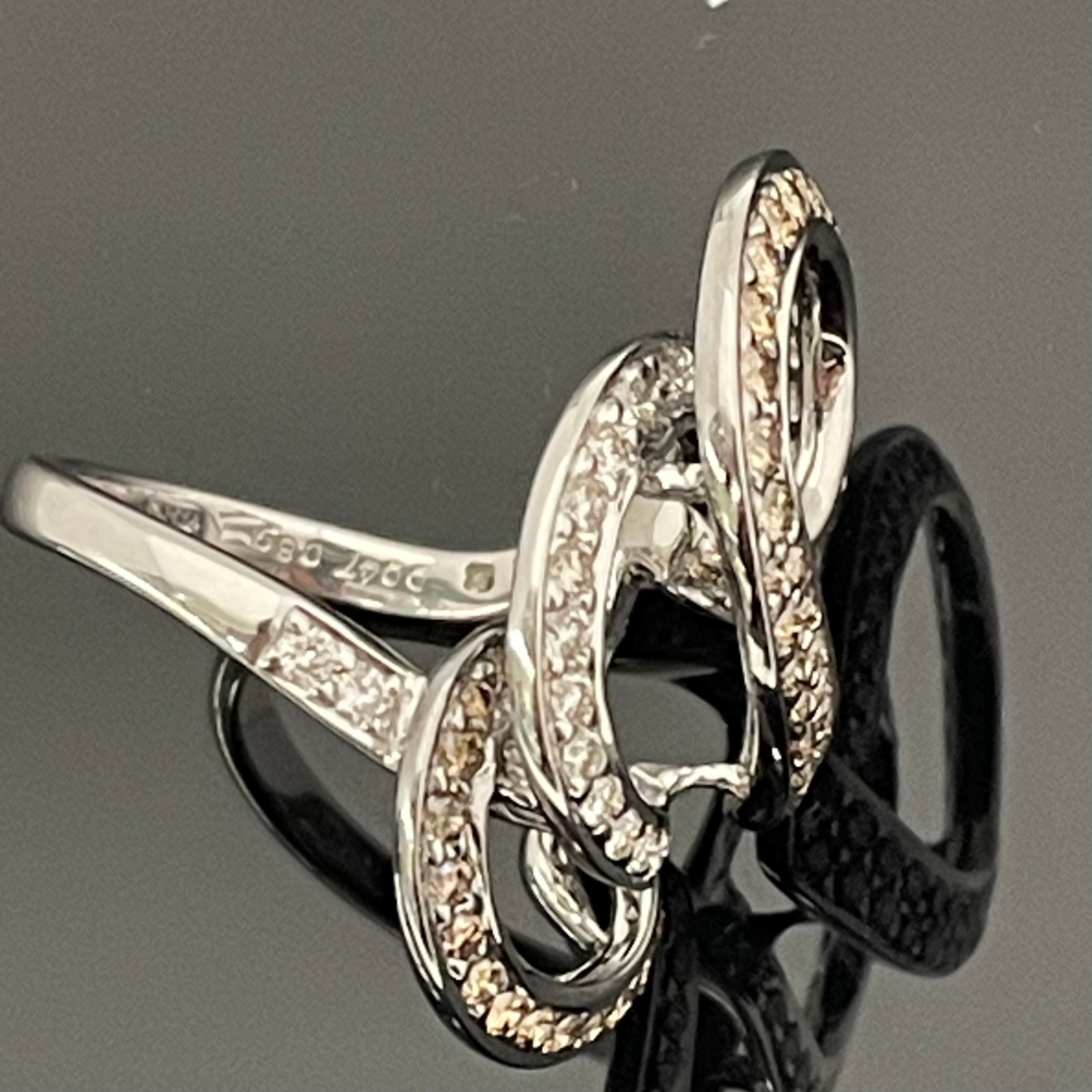 ノンブランド _K18WG FD0.47/0.89ct _ダイヤモンドデザインリング_ 中古品