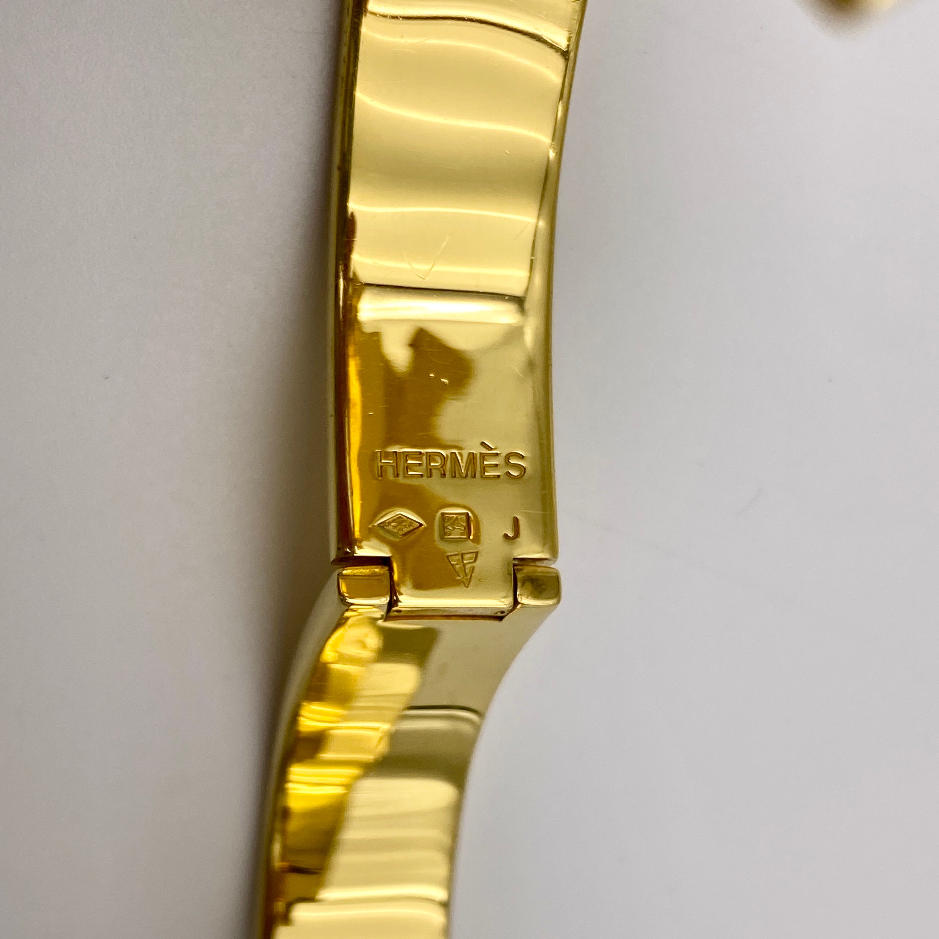 【送料無料】_HERMES_(エルメス)_エナメルブレスレット _クリックH(ゴールドxホワイト)_中古品