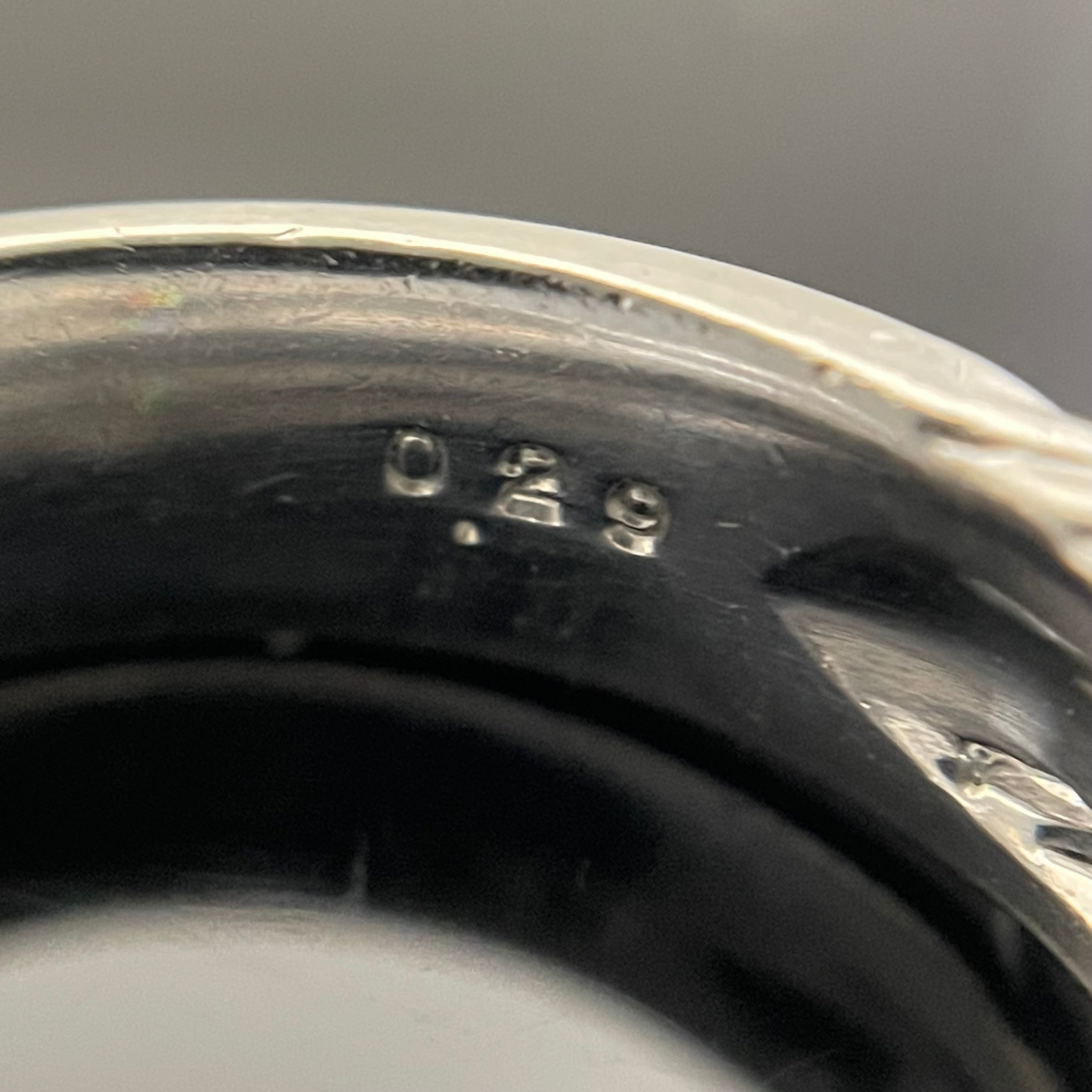 【送料無料】_ 星の砂_ Pt900ダイヤモンドリング_FD0.29ct 7.2g #10.5号_ 中古品