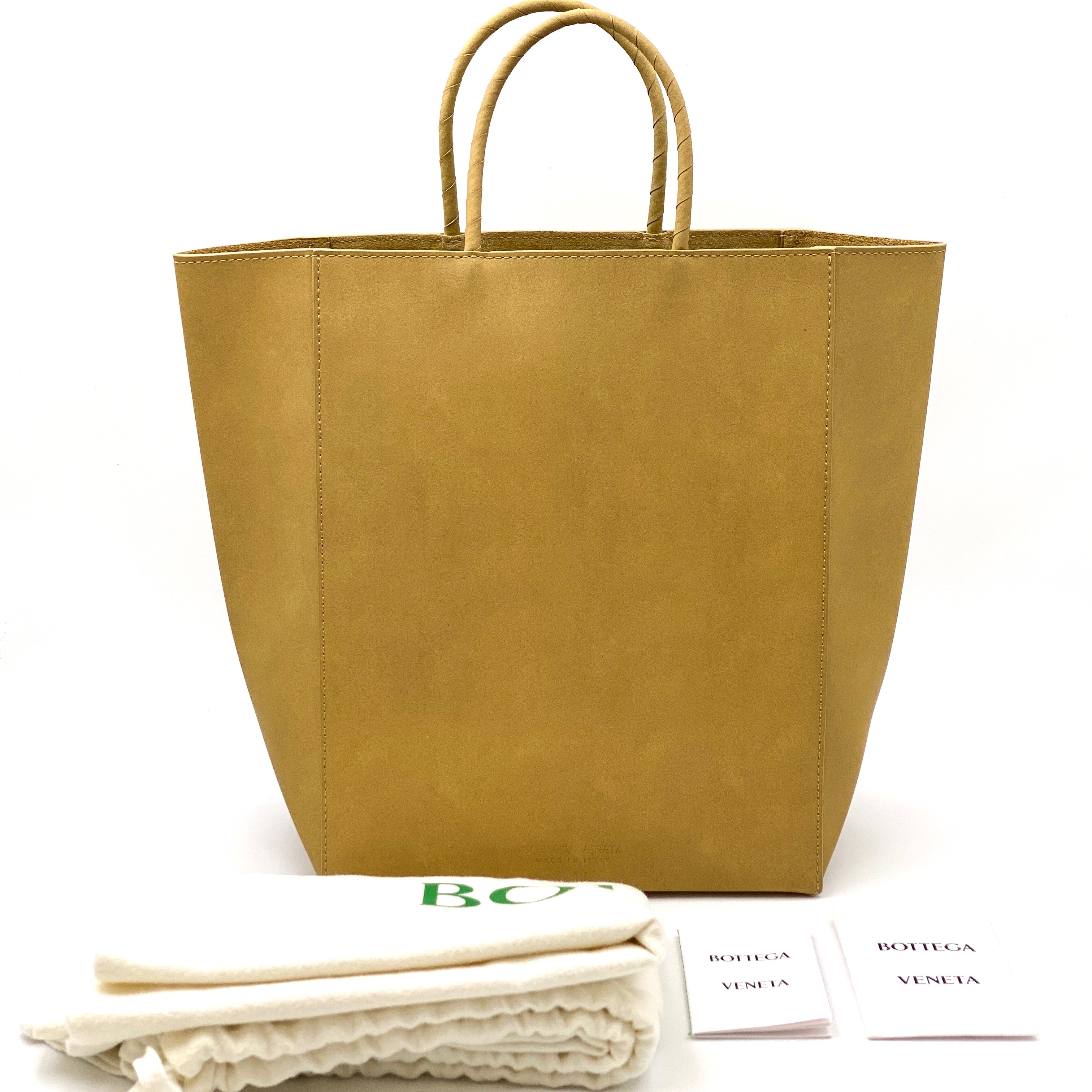 【送料無料】_BOTTEGA VENETA_(ボッテガヴェネタ)_スモール ブラウン バッグ_ 741542 クラフト カーフスキン_中古品