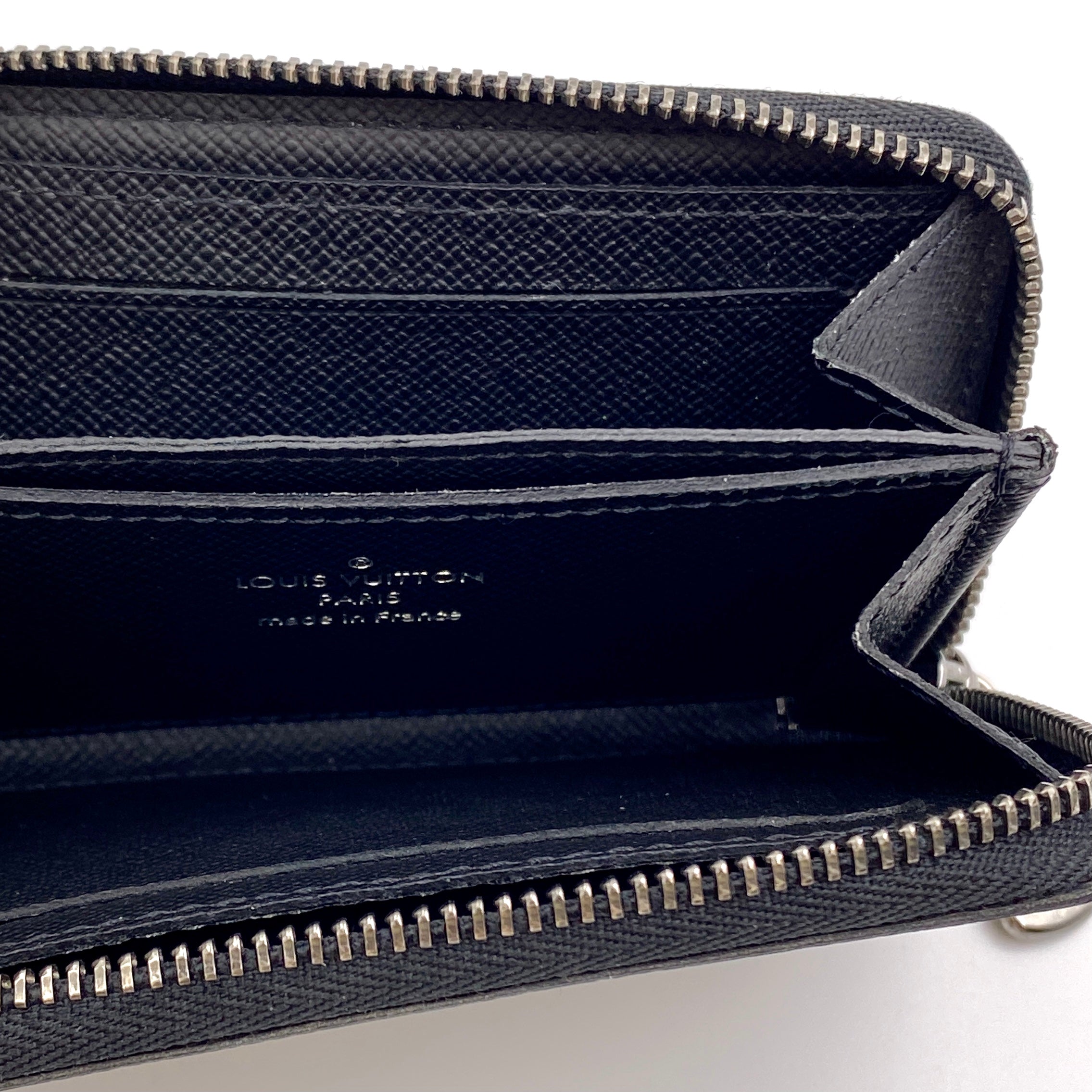【送料無料】_ LOUIS VUITTON_(ルイヴィトン)_モノグラム・エクリプス_ジッピー・コインパース_ヴェルティカルM81622_ 中古品