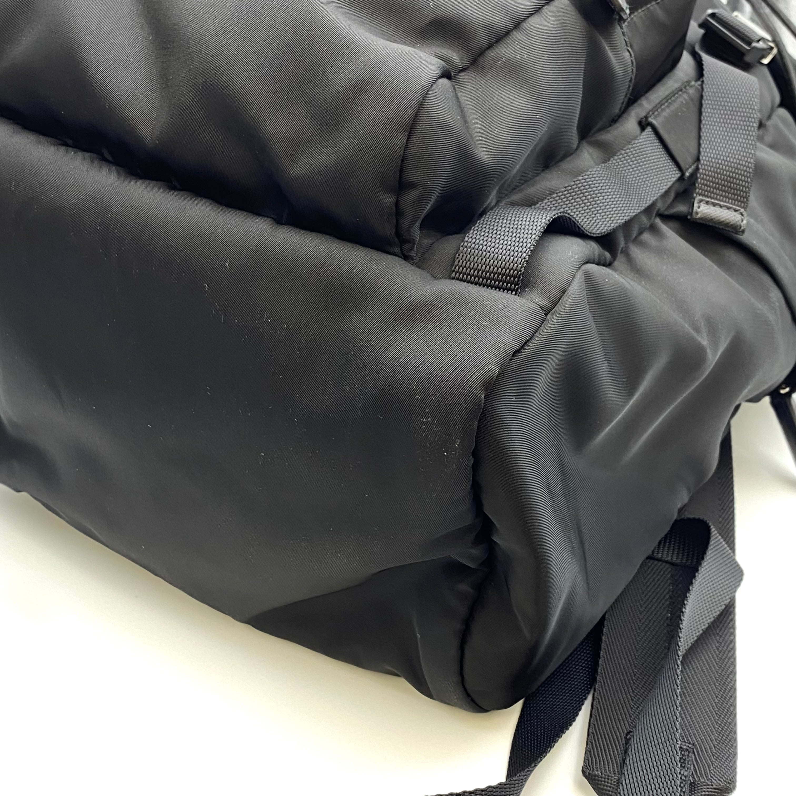 【送料無料】_PRADA_(プラダ)_テスート(ナイロン)×サフィアーノ_2VZ135 バックパック リュック_中古品