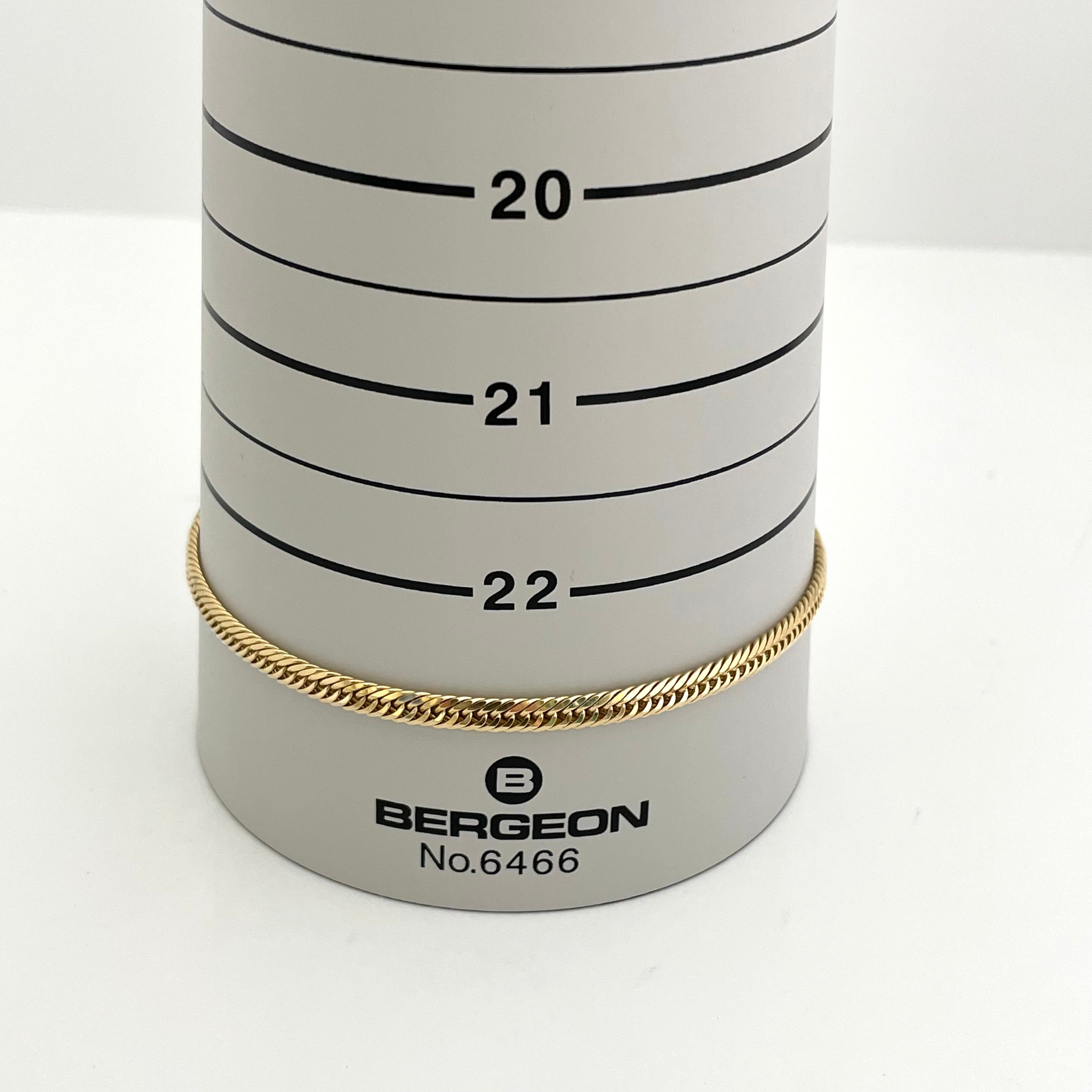 【送料無料】_ ノンブランド _K18アンクレット_ 8面カット/トリプル_ 23cm/10.1g _中古品