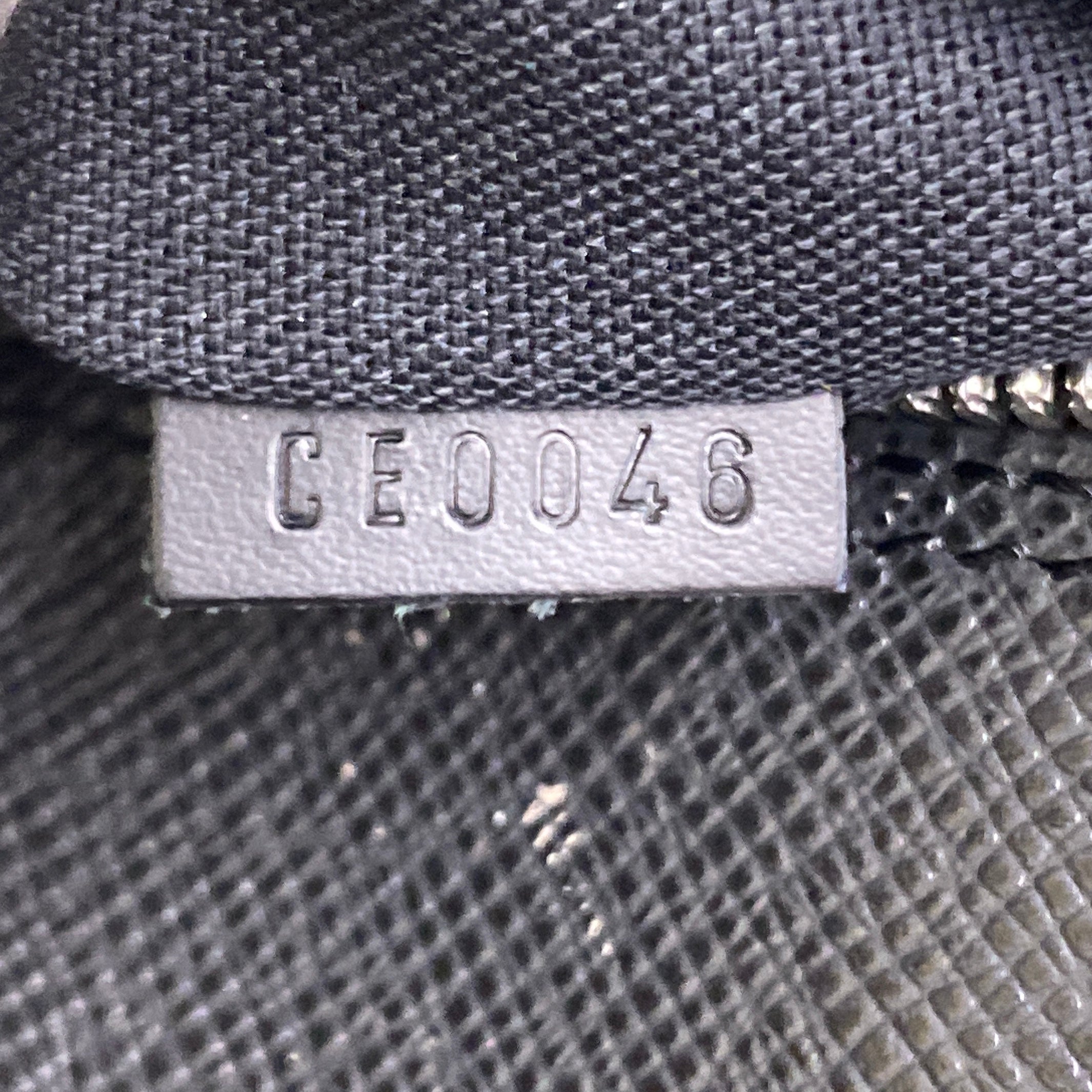 【送料無料】_ LOUIS VUITTON_(ルイヴィトン)_タイガ _リポーター アルドワーズ_ M30152_ 中古品