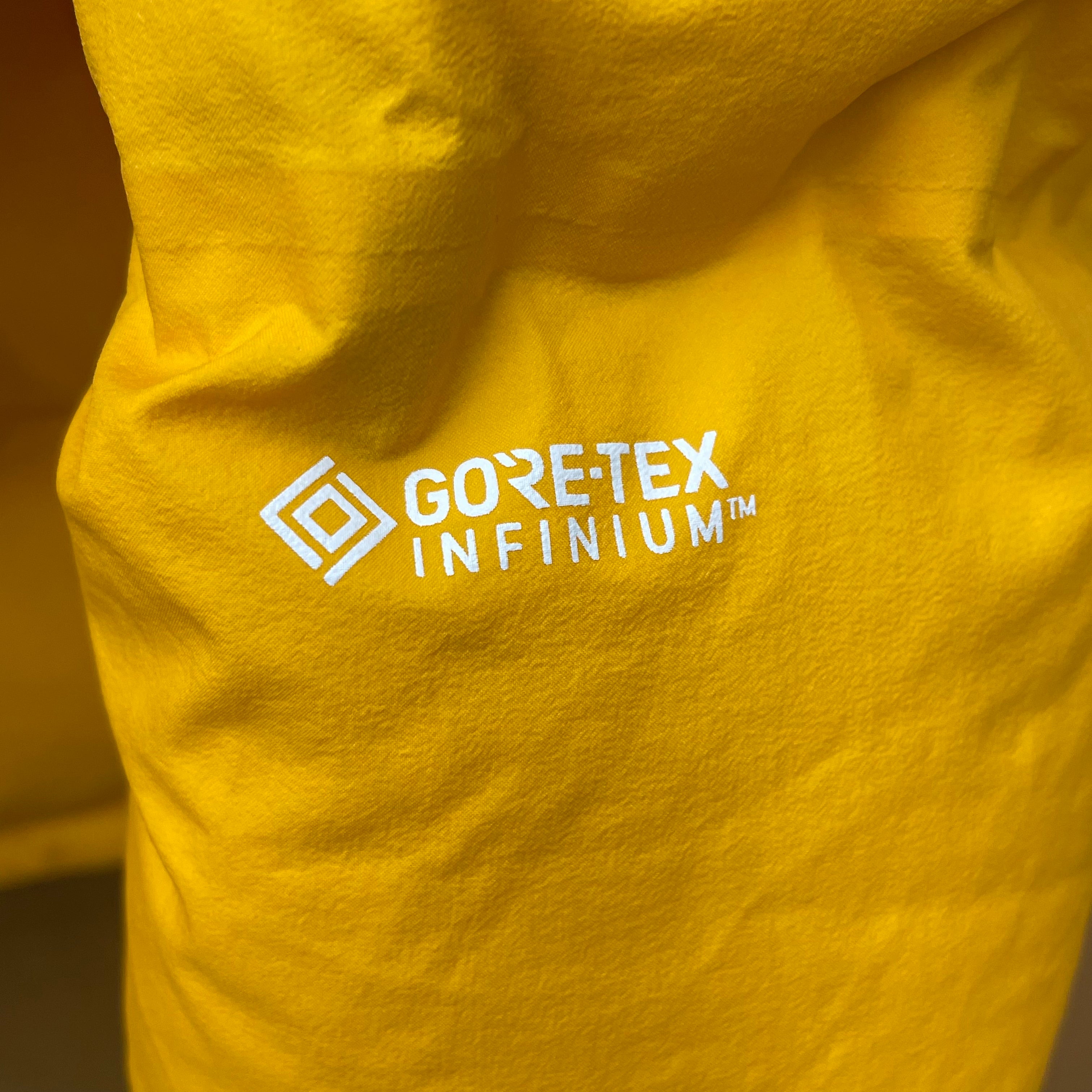 THE NORTH FACE _(ザ・ノース・フェイス) _ビレイヤーパーカND91915_サミットゴールドSサイズ _中古品