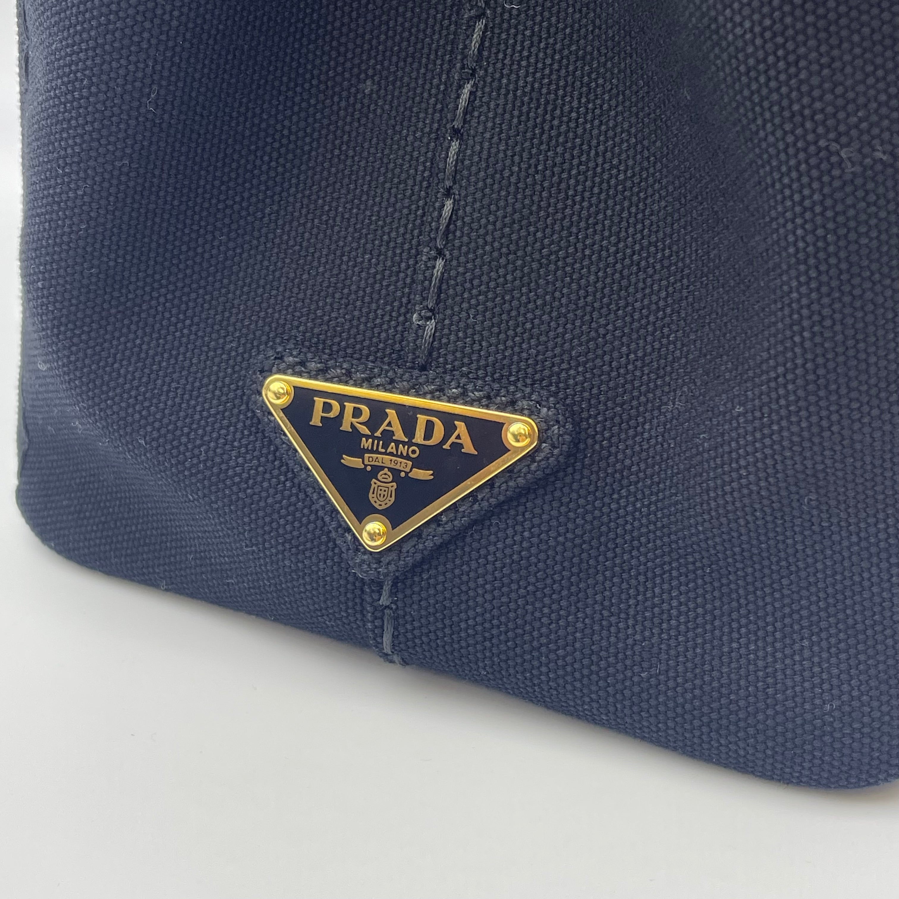 【送料無料】_ PRADA_(プラダ)_ミニカナパトートバッグ_ IBG439 黒/ストライプ _2WAYストラップ付き_ 中古品