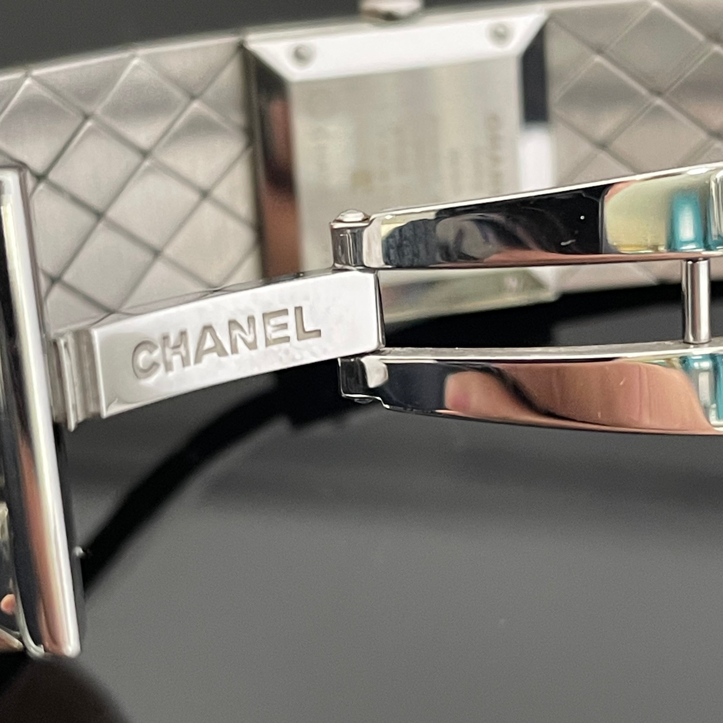 CHANEL_(シャネル)_マトラッセ ダイヤモンドベゼル_H0489レディス用腕時計 _中古品