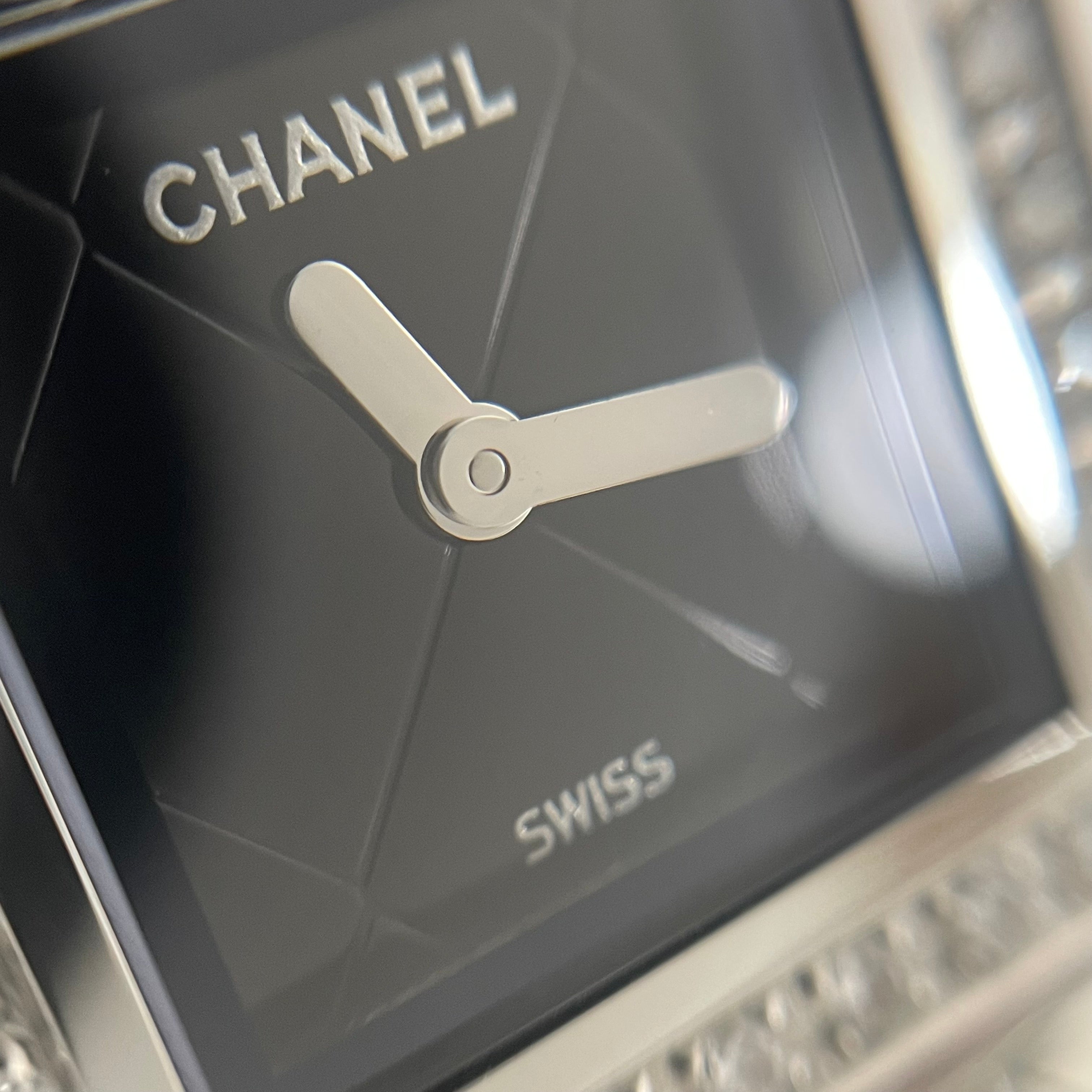 CHANEL_(シャネル)_マトラッセ ダイヤモンドベゼル_H0489レディス用腕時計 _中古品