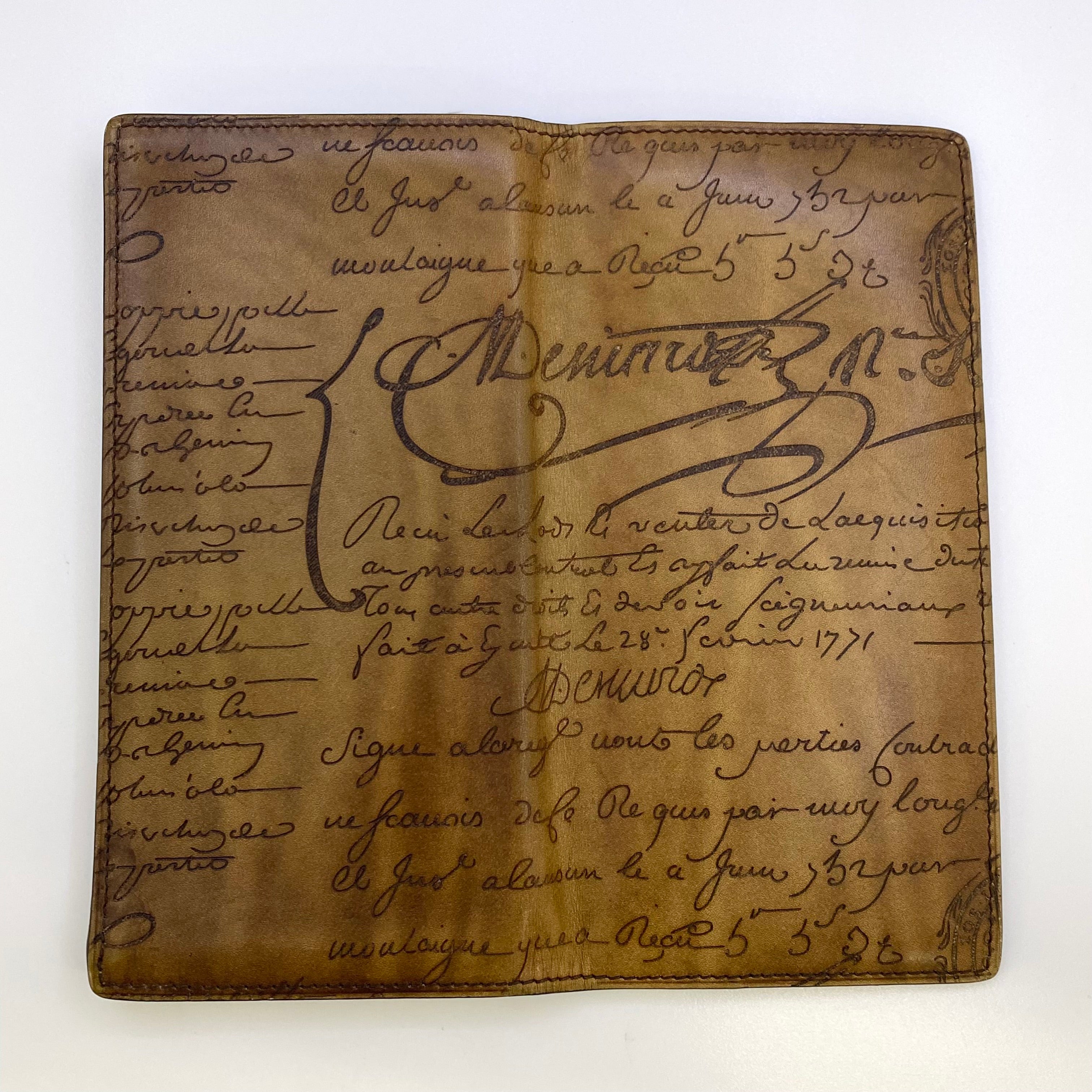 【送料無料】_Berluti_(ベルルッティ)_スクリットレザー カリグラフィー_サンタル 長財布_中古品