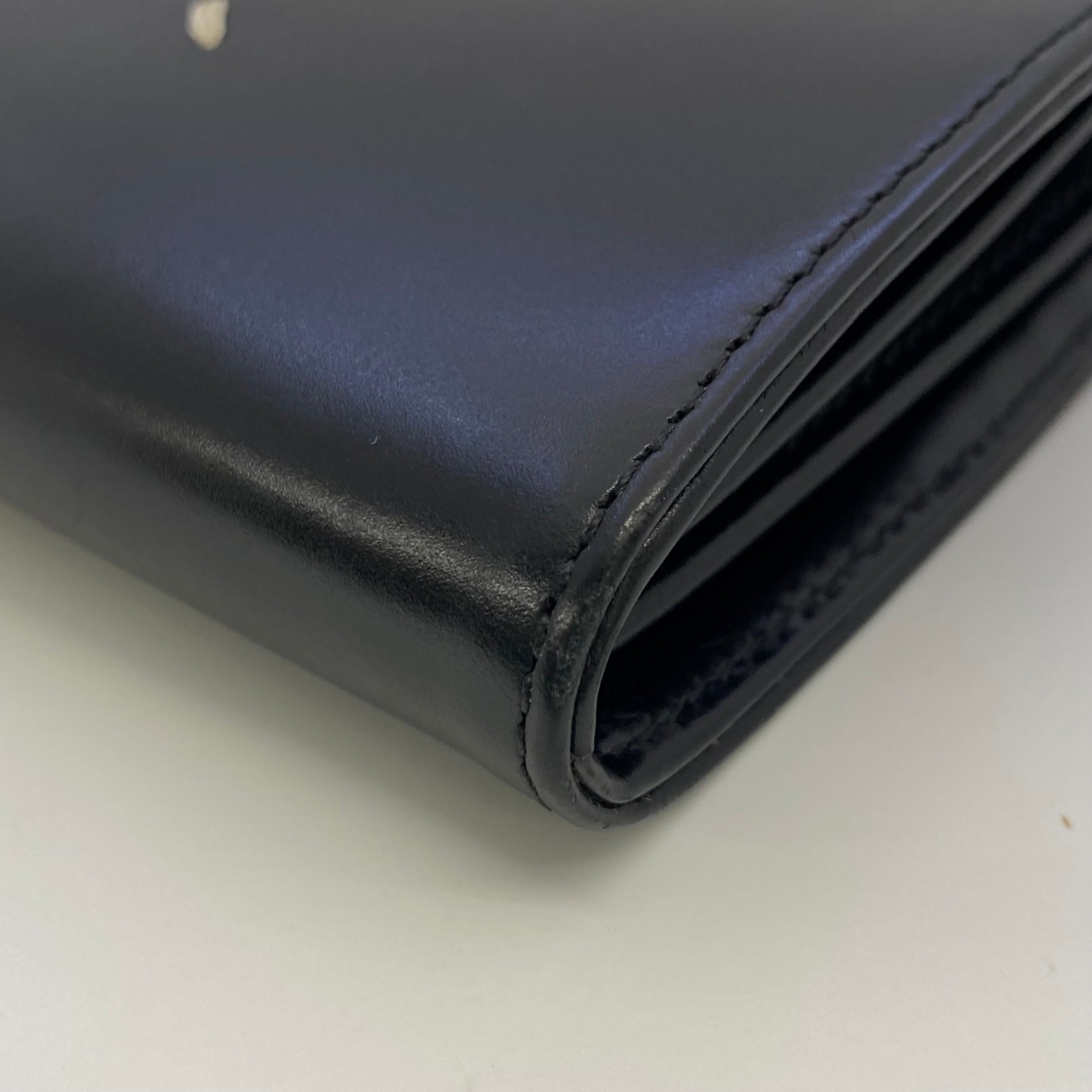 【送料無料】_Maison Margiela_(メゾンマルジェラ)_カーフスキン ブラック_S35UI0431-P2714-T8013_L字ファスナー長財布_中古品