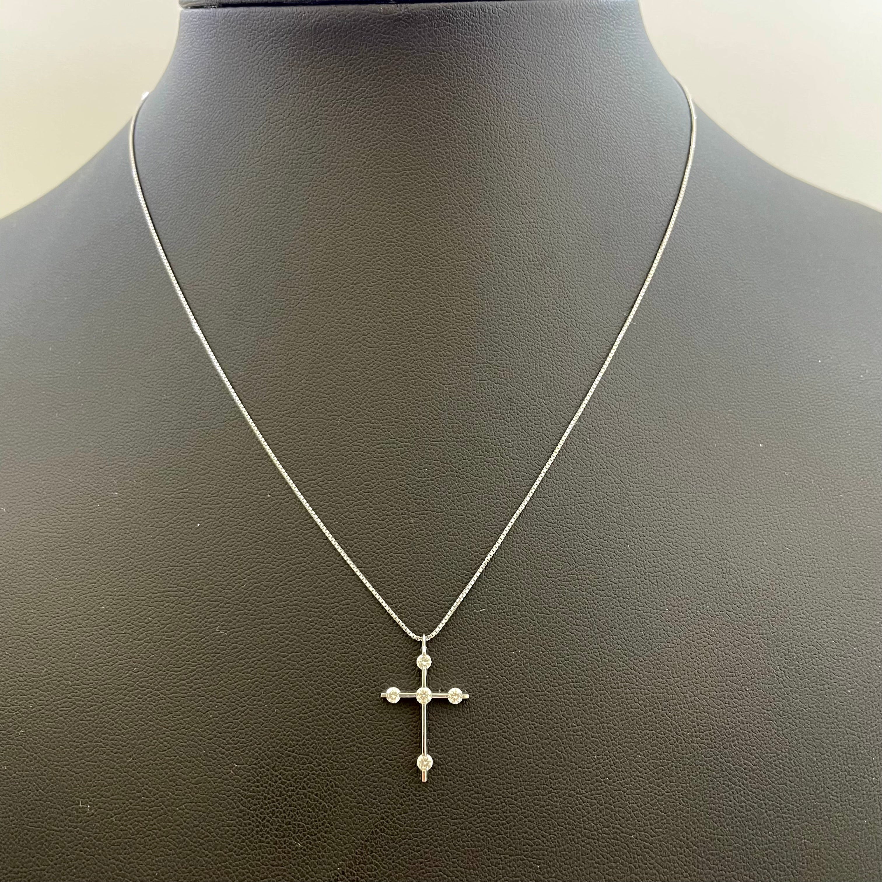 ノンブランド _K18WGダイヤモンド _クロスネックレス _中古品