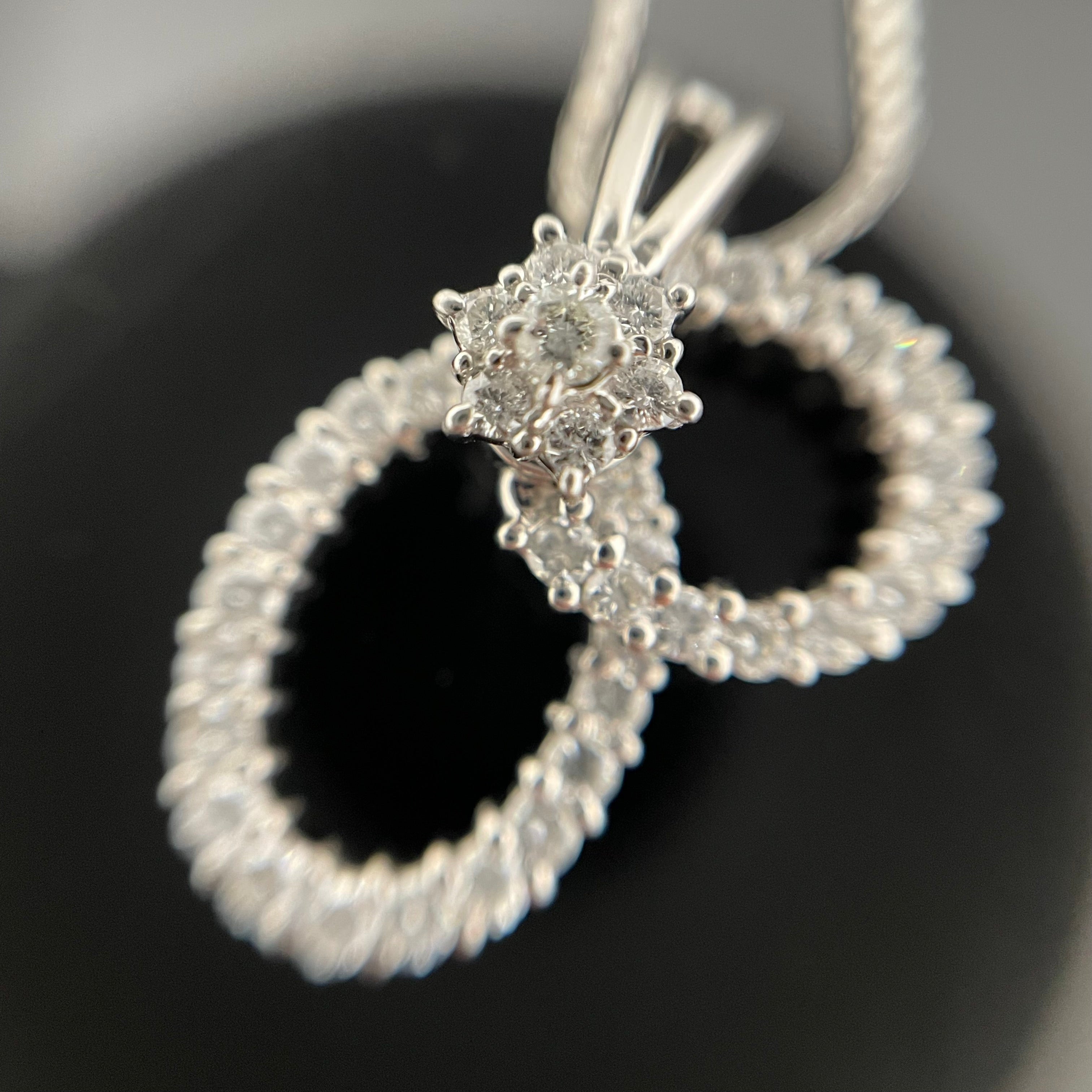 ノンブランド_ Pt900/850ネックレス_ ダイヤモンド1.0ct_スイングペンダント _中古品