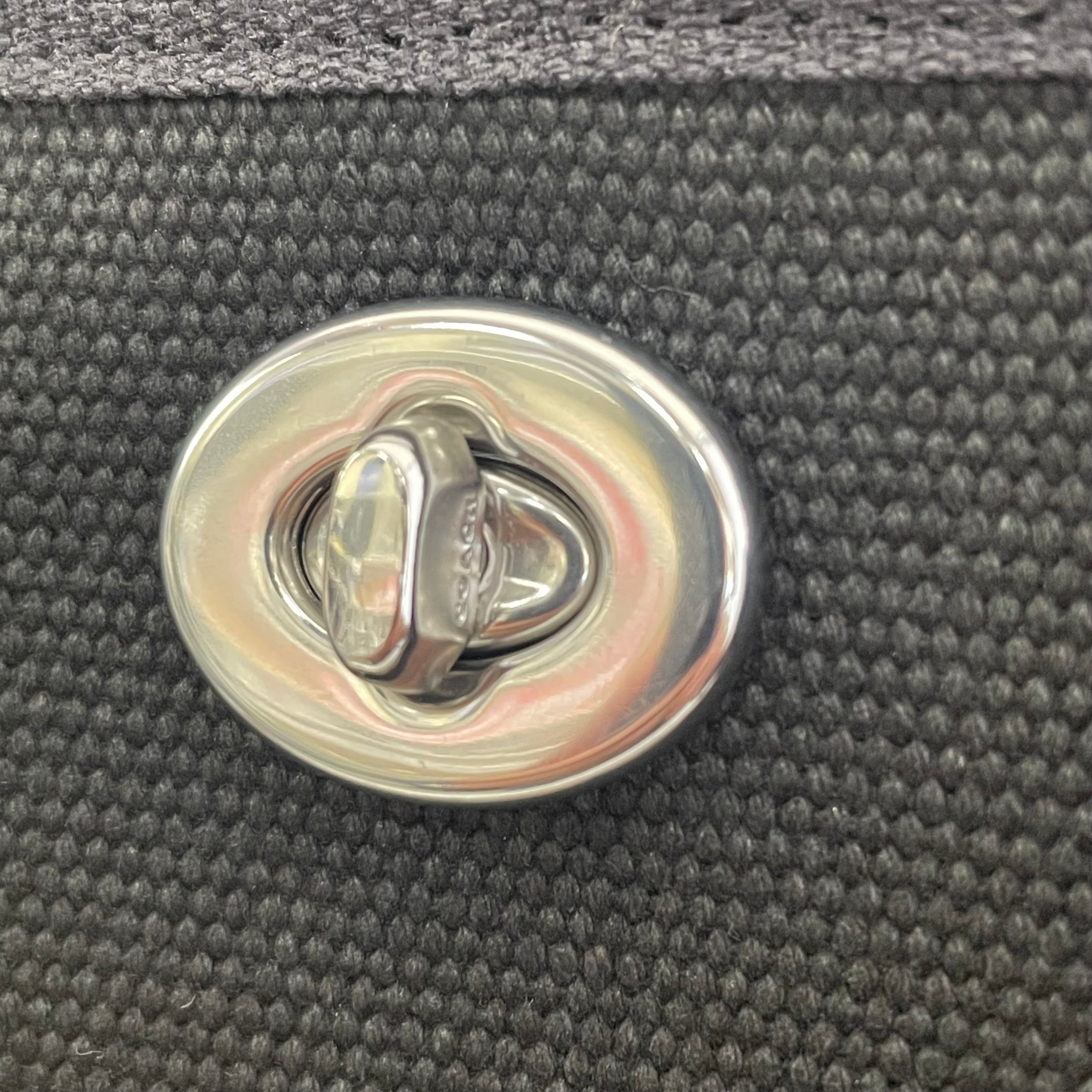 【送料無料】_ COACH_(コーチ)_カーゴトート2WAY _ショルダーベルト付 CP158LHBLK _中古品