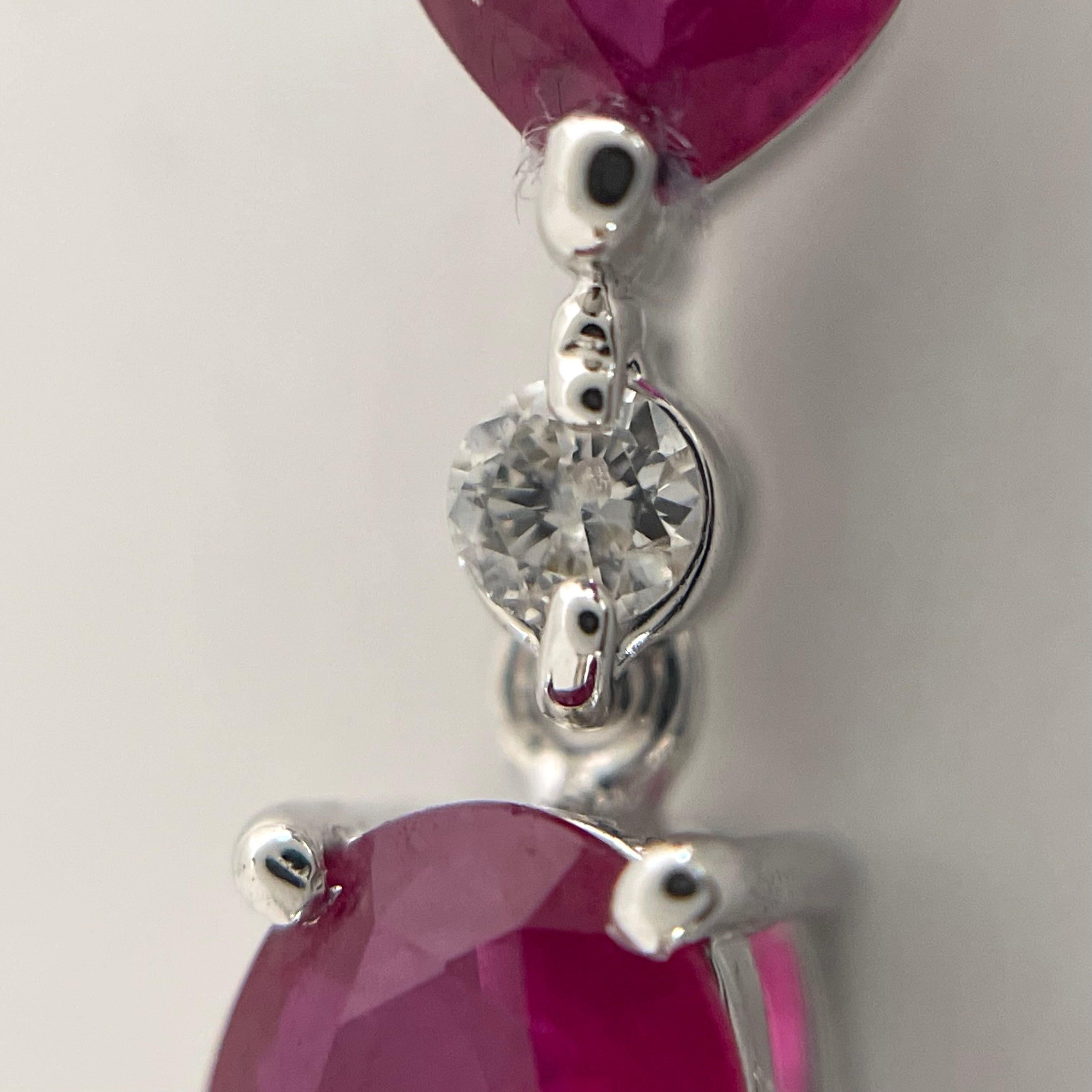 ノンブランド _K18WGネックレス_ ルビー1.53/ダイヤ0.07ct _中古品