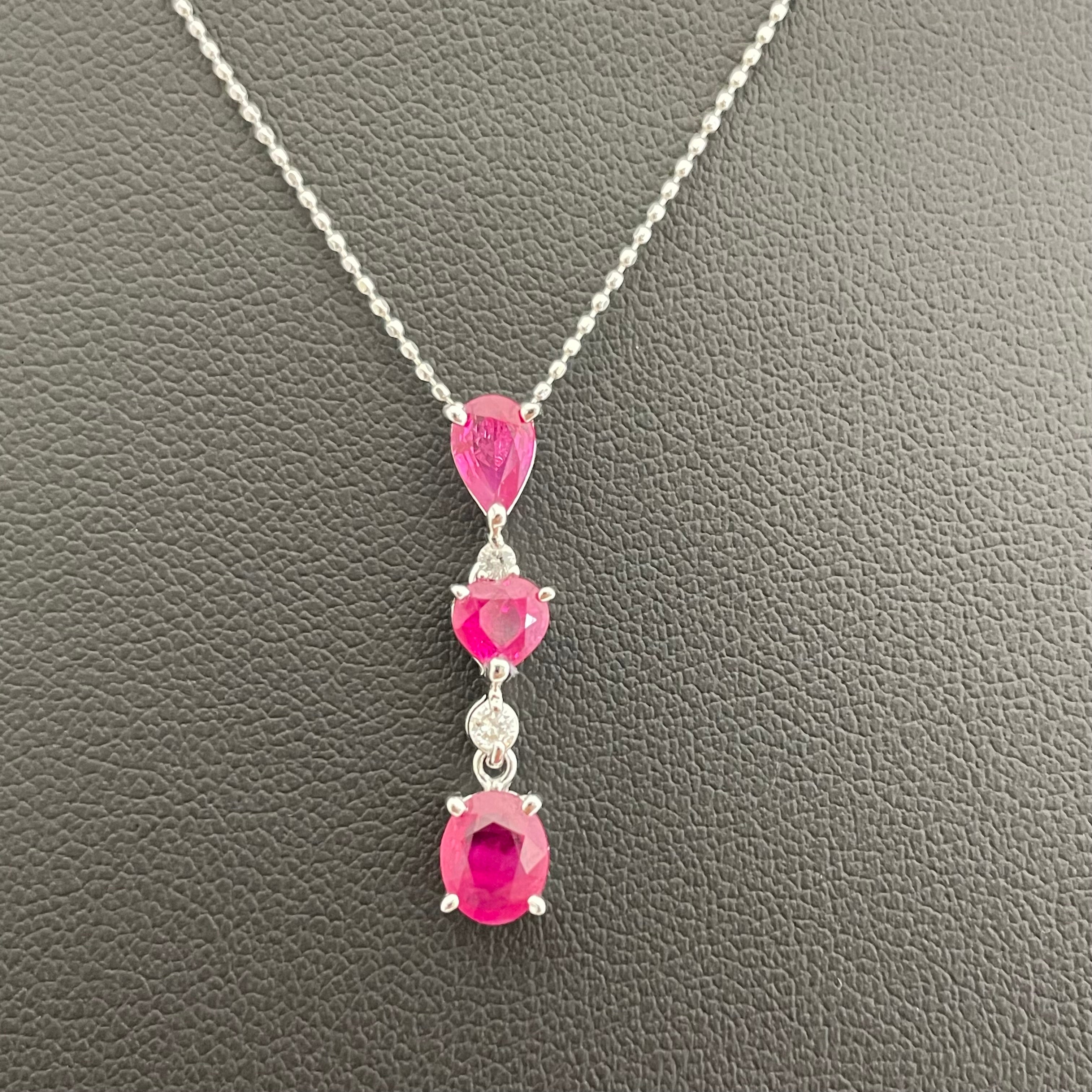 ノンブランド _K18WGネックレス_ ルビー1.53/ダイヤ0.07ct _中古品