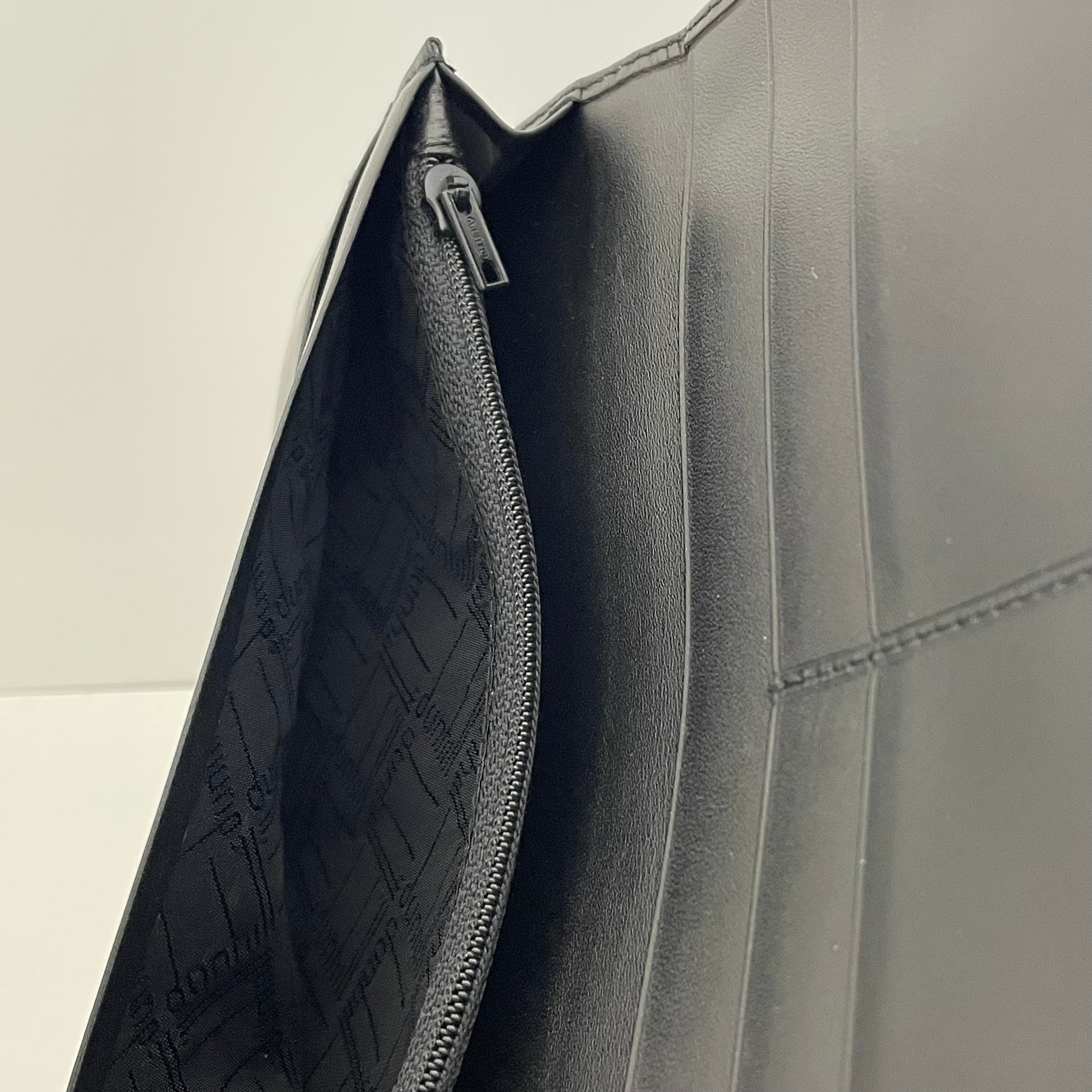 【送料無料】_ dunhill_(ダンヒル)_メンズ長財布 WD1380A _オックスフォードレザー _中古品