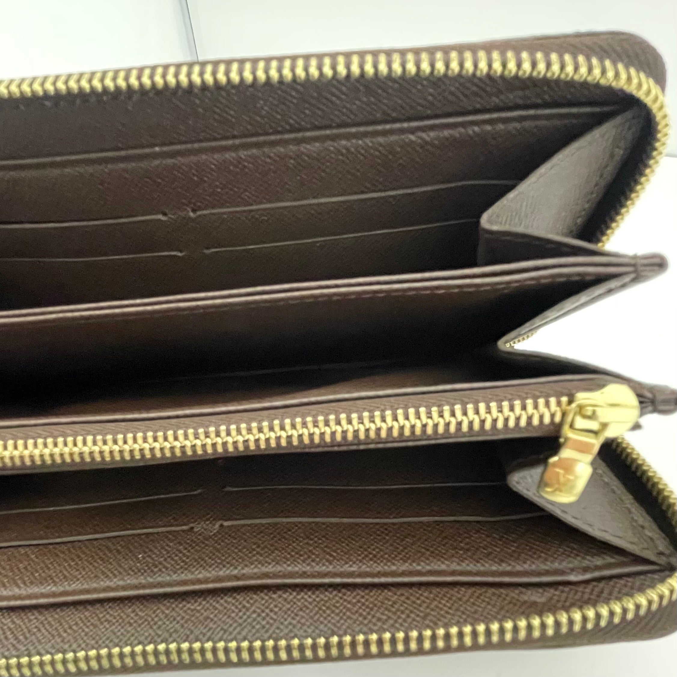 【送料無料】_ LOUIS VUITTON_(ルイヴィトン)_ダミエ ジッピーウォレット _N60015(旧型)_中古品