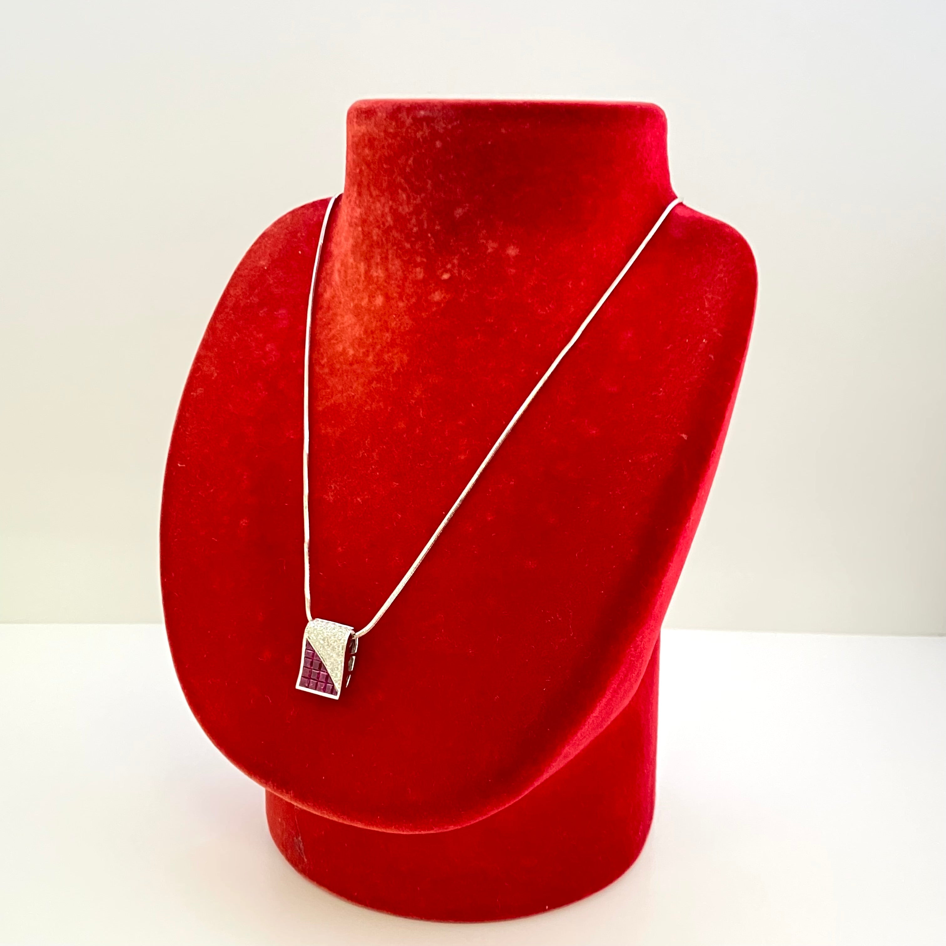 ノンブランド_750 K18WG_R1.40ct FD0.35ct_ミステリーセッティング_ペンダント ネックレス10.7g_中古品