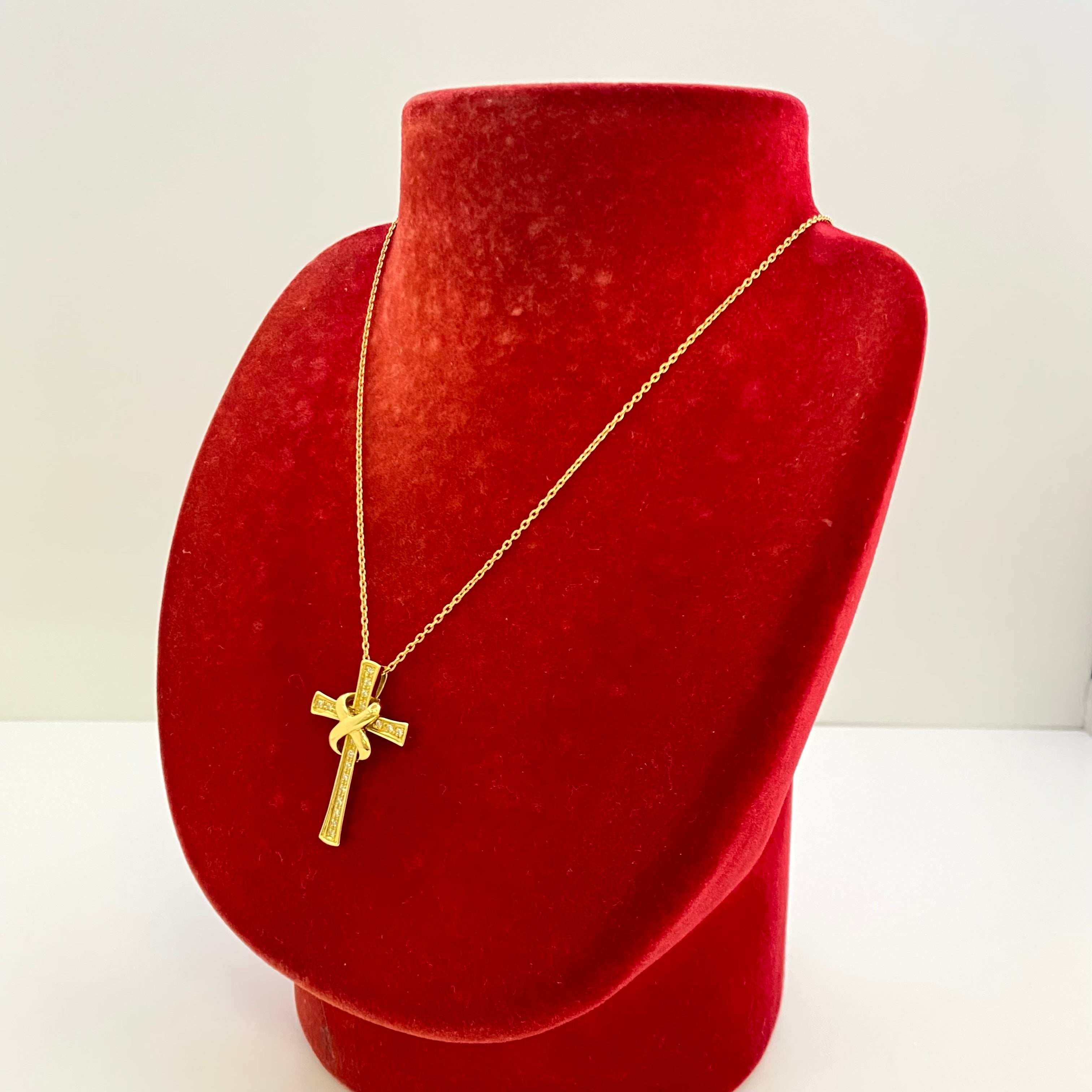 【送料無料】_ ノンブランド_K18 FD0.23ct_クロス ペンダント ネックレス7.0g_中古品