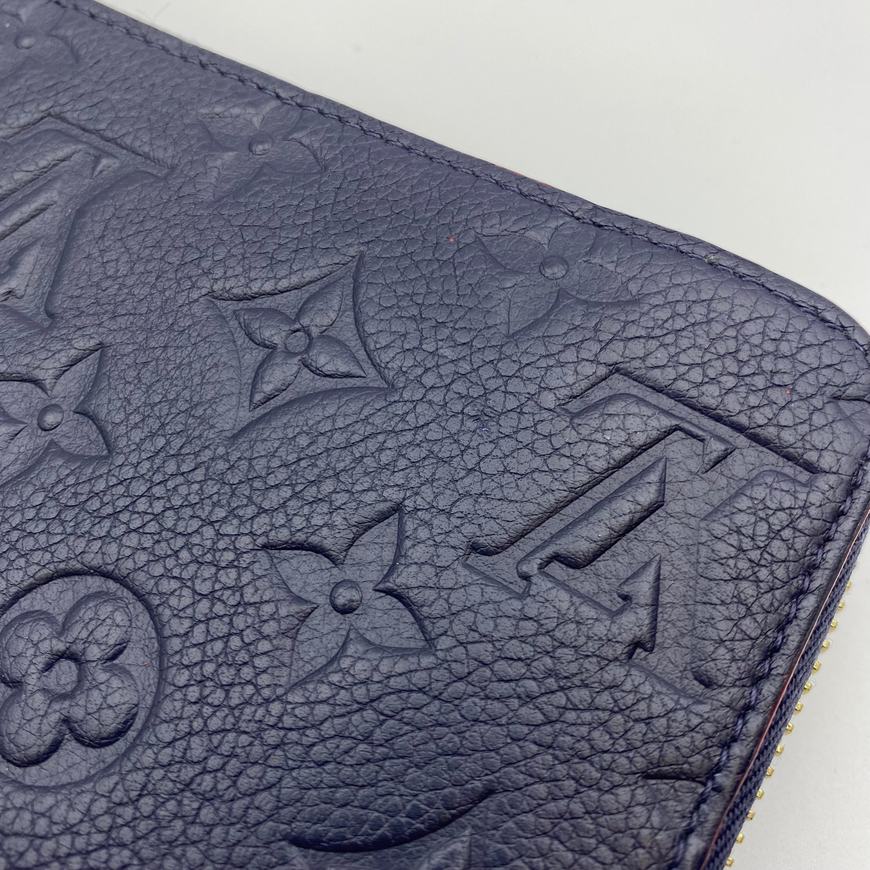 【送料無料】_ LOUIS VUITTON_(ルイヴィトン)_モノグラムアンプラント_ ジッピーウォレット _M62121マリーヌルージュ_ 中古品
