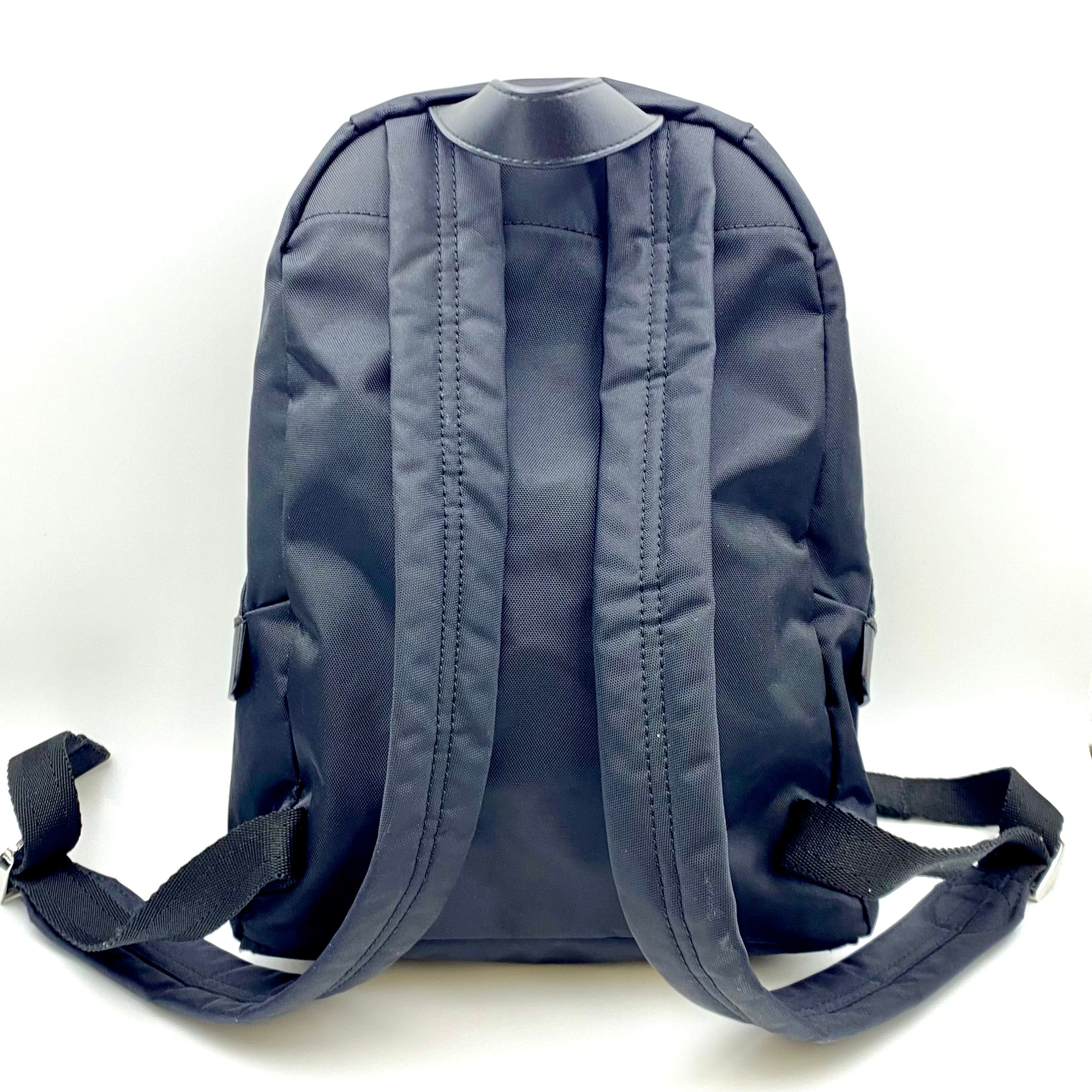 【送料無料】_ MARC JACOBS_(マークジェイコブス)_ リュックサック_ M0012702 黒 _中古品