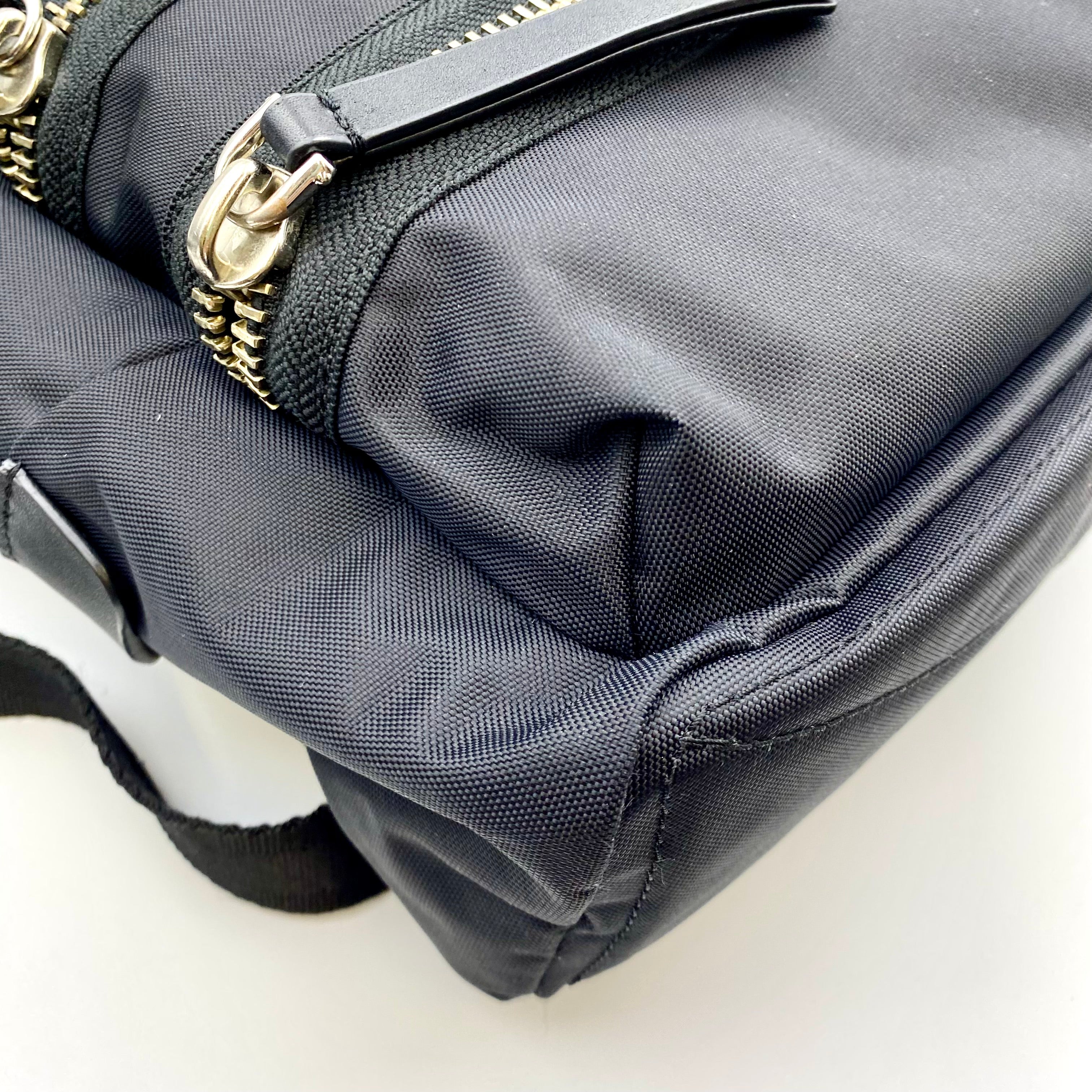 【送料無料】_ MARC JACOBS_(マークジェイコブス)_ リュックサック_ M0012702 黒 _中古品