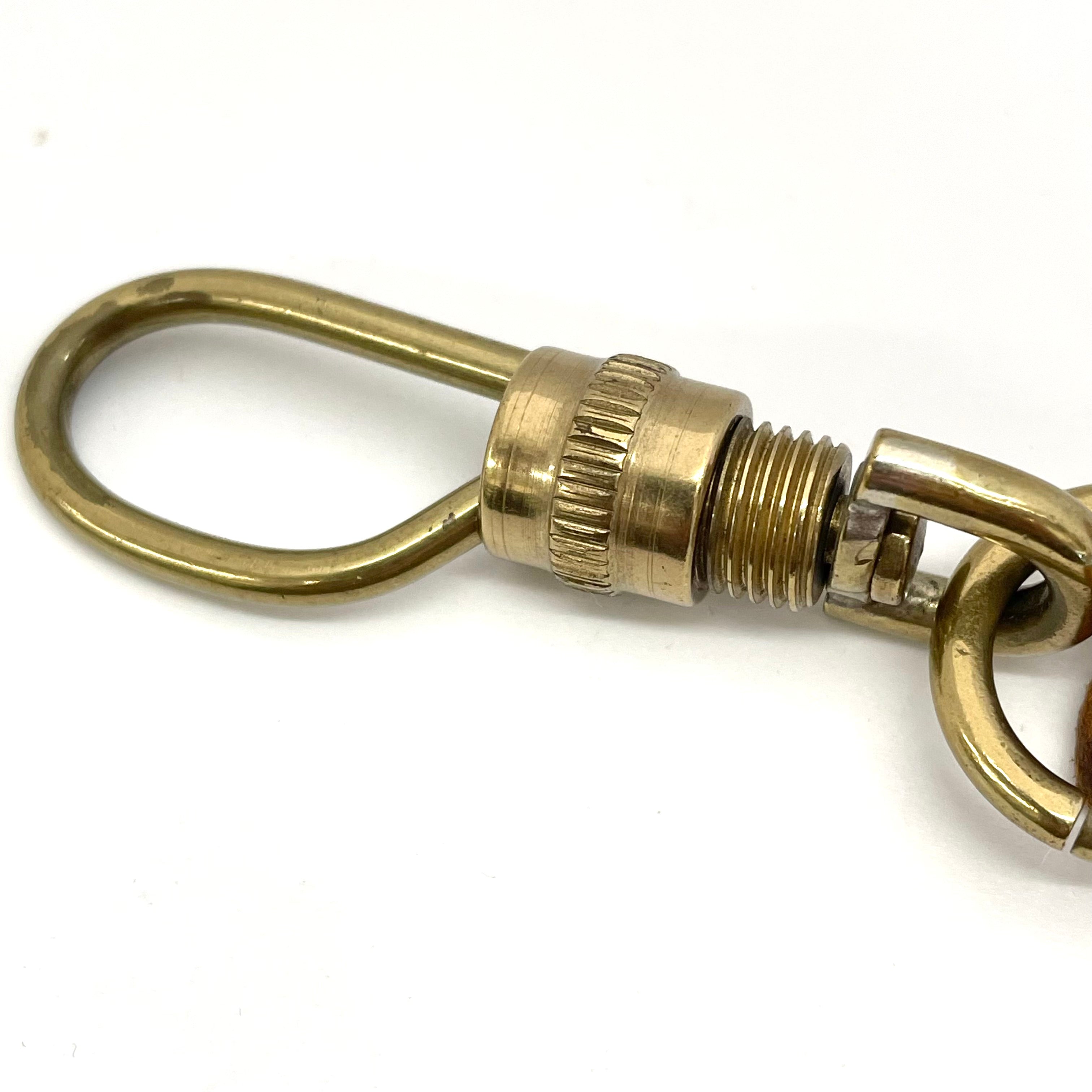 IL BISONTE_(イルビゾンテ)_レザーキーホルダー_ 中古品