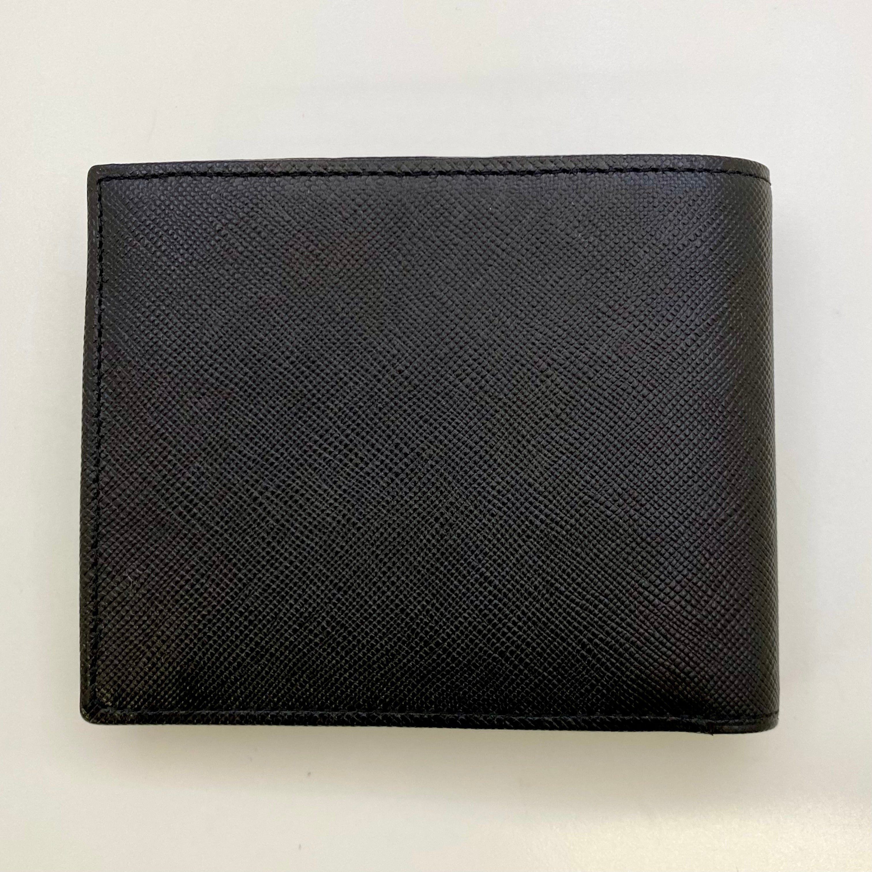 【送料無料】_ BURBERRY_(バーバリー)_二つ折り財布 _(株)西川ライセンス品 _MS5501AD09 _中古品