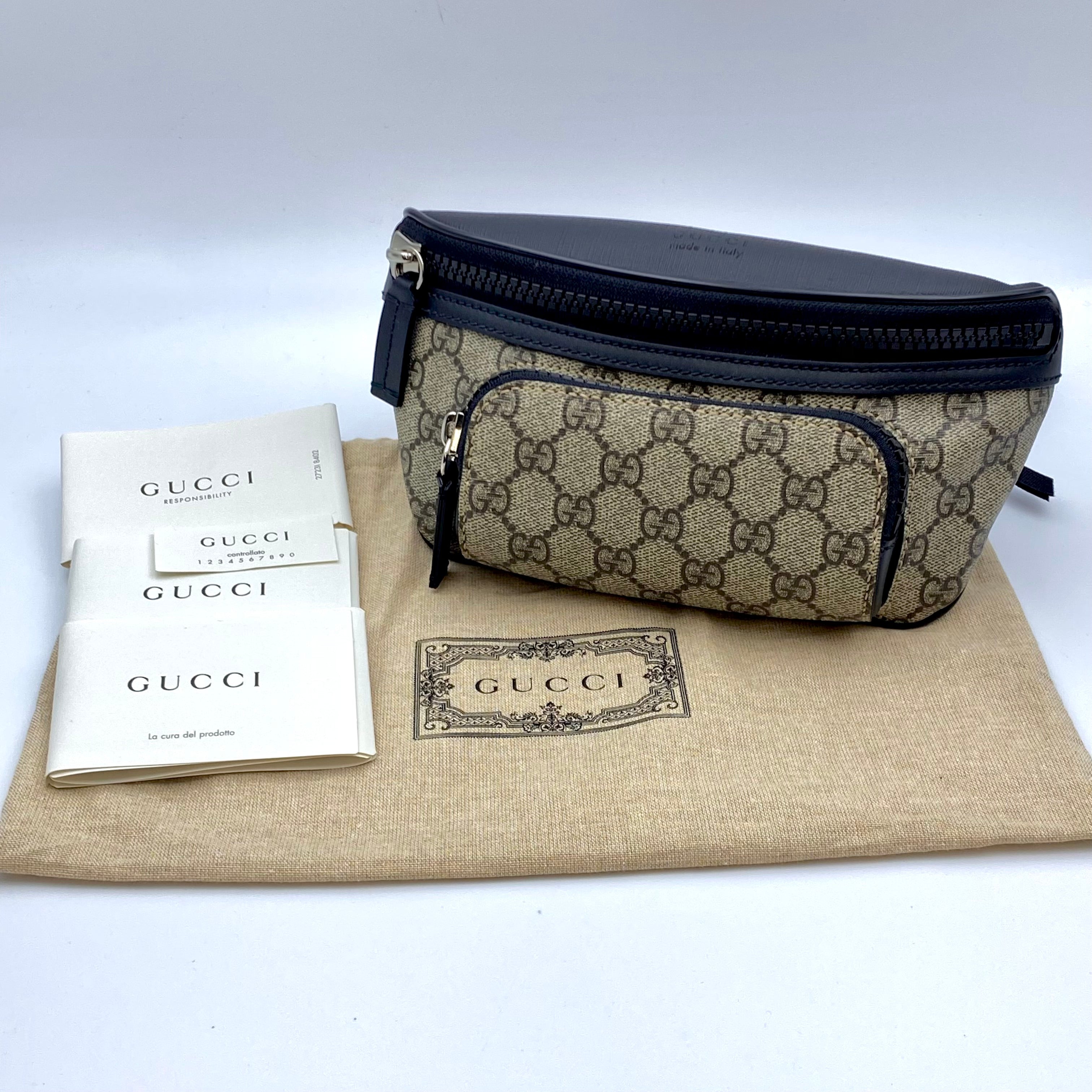【送料無料】_ GUCCI_(グッチ)_GGスプリーム ウエストポーチ_ ベージュ×ブラック_ 450946 _中古品