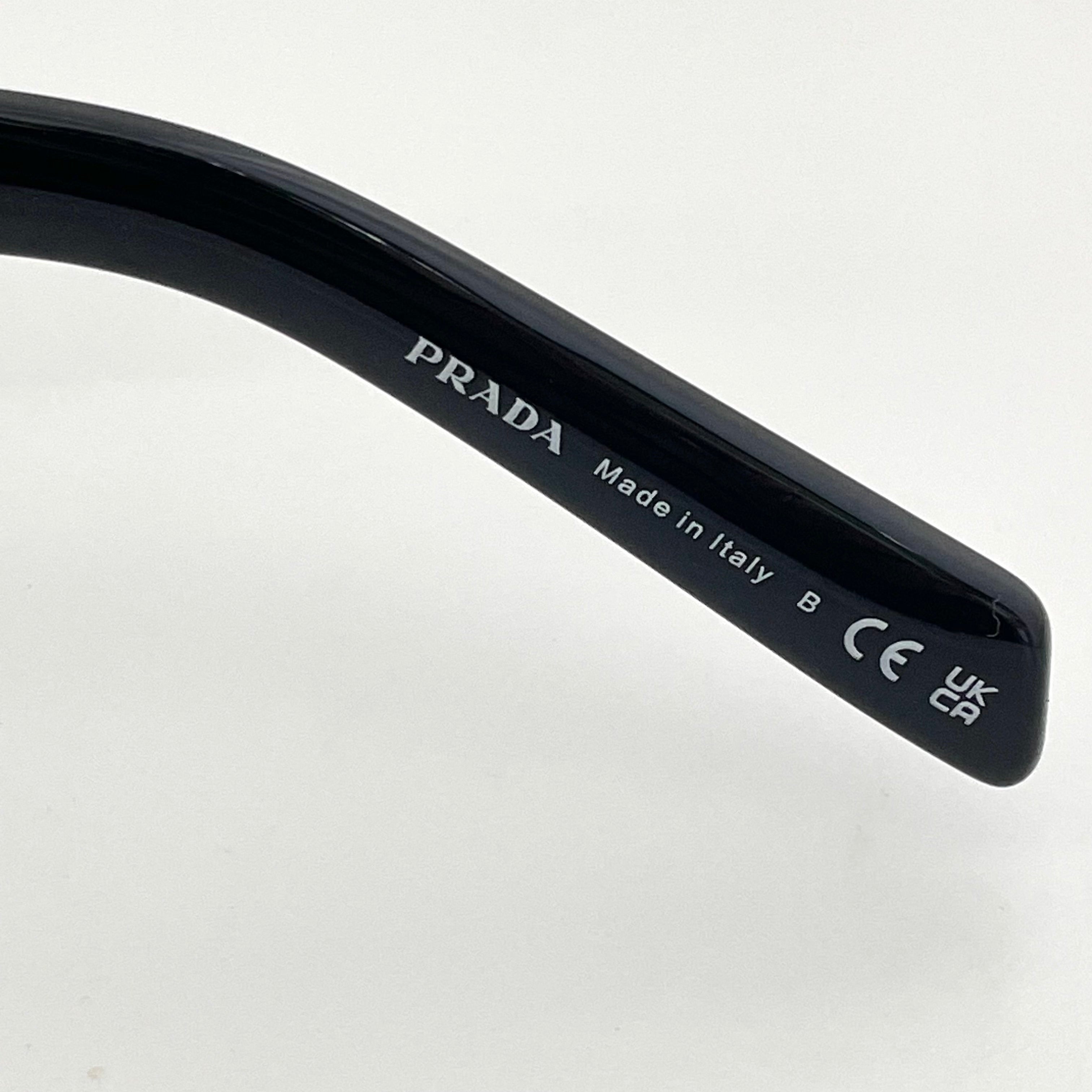 【送料無料】_ PRADA_(プラダ)_トライアングルロゴ サングラス_ SPR10Z_ 中古品