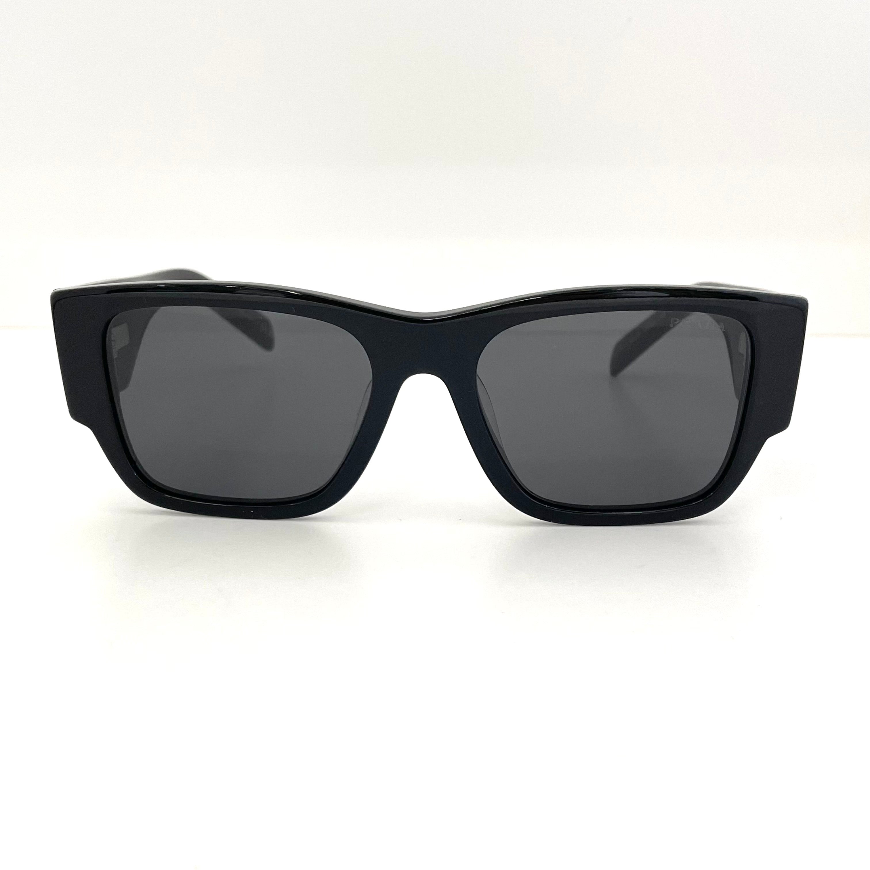 【送料無料】_ PRADA_(プラダ)_トライアングルロゴ サングラス_ SPR10Z_ 中古品