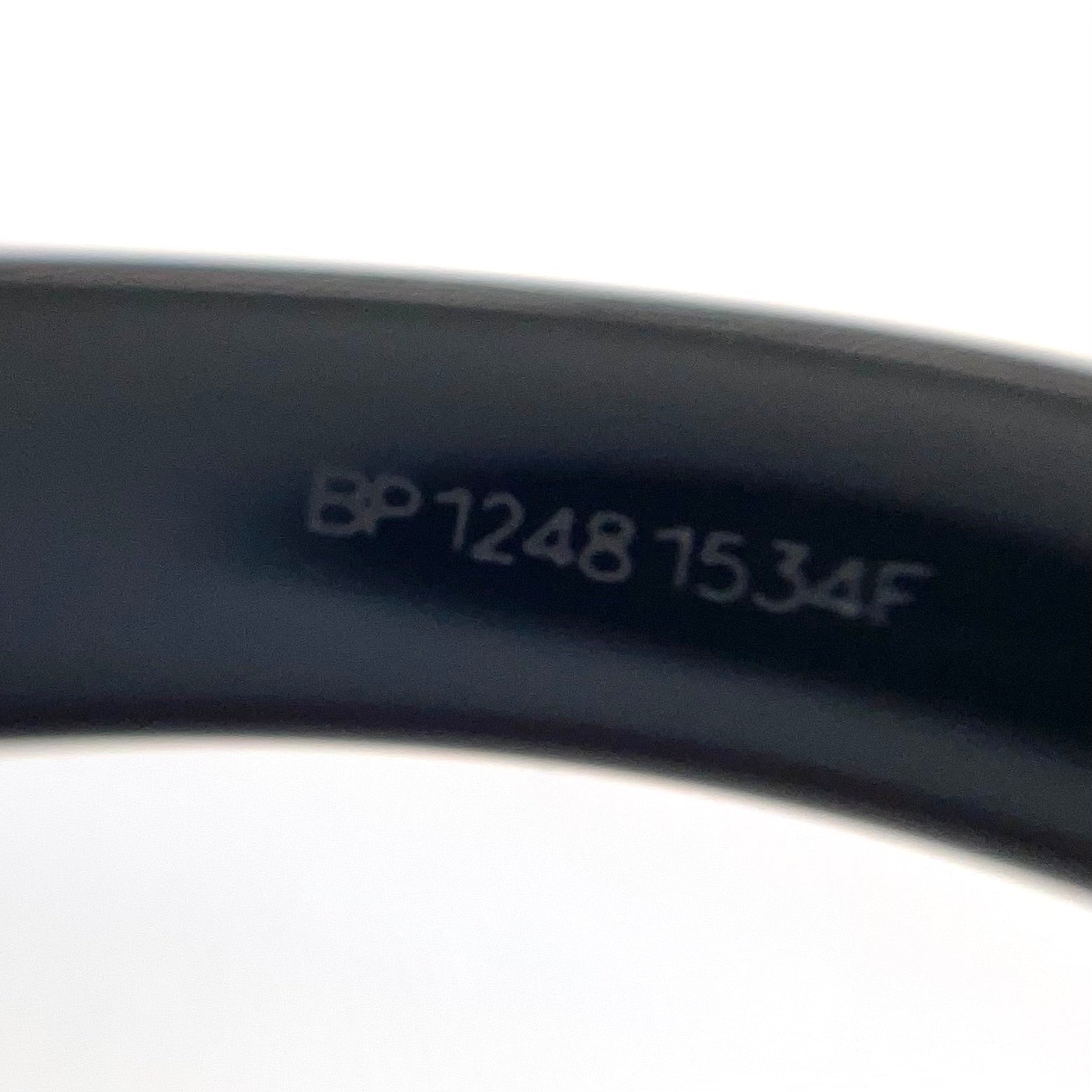 【送料無料】_ PRADA_(プラダ)_トライアングルロゴ サングラス_ SPR10Z_ 中古品