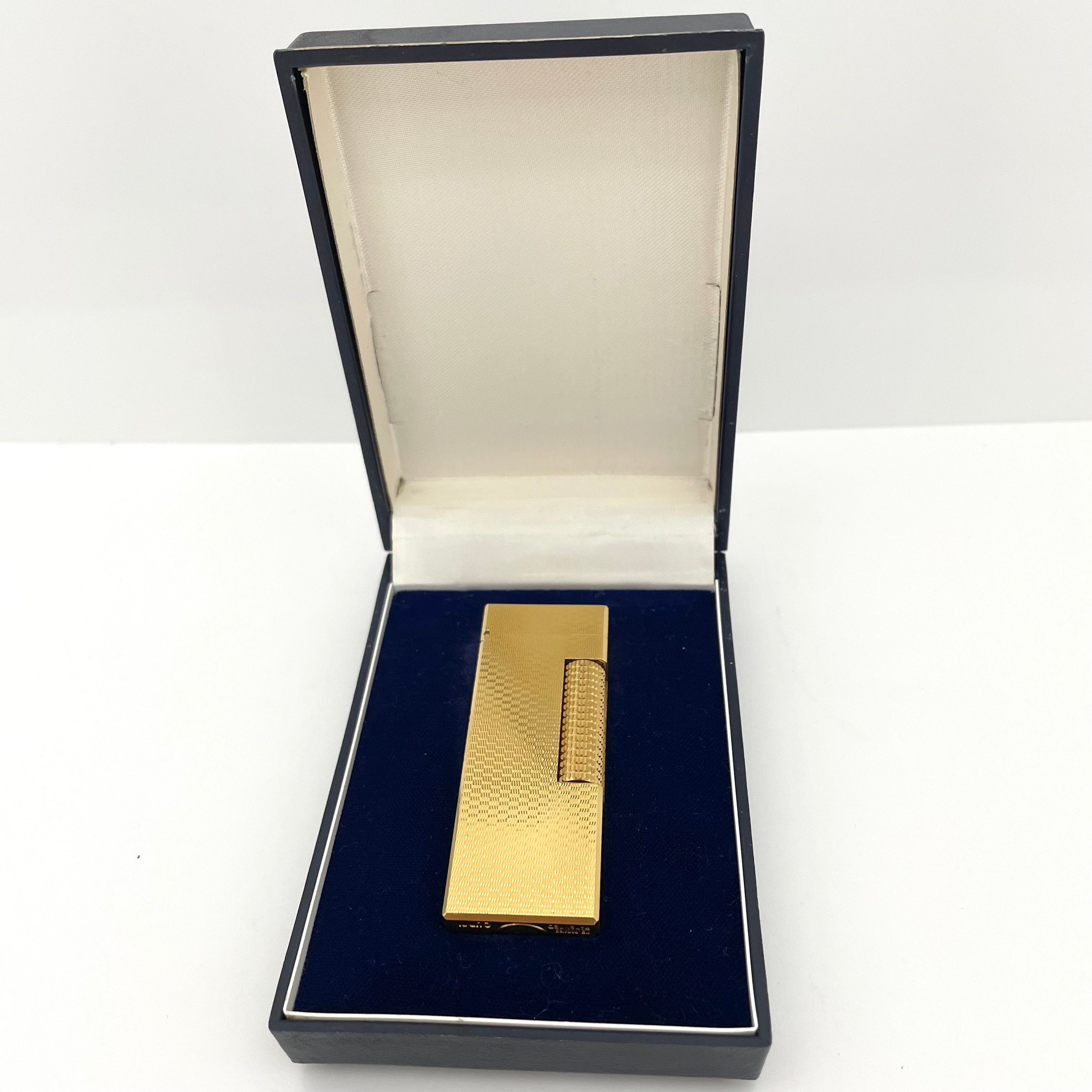 dunhill_(ダンヒル)_ローラーガスライター _ゴールドカラー_ 中古品