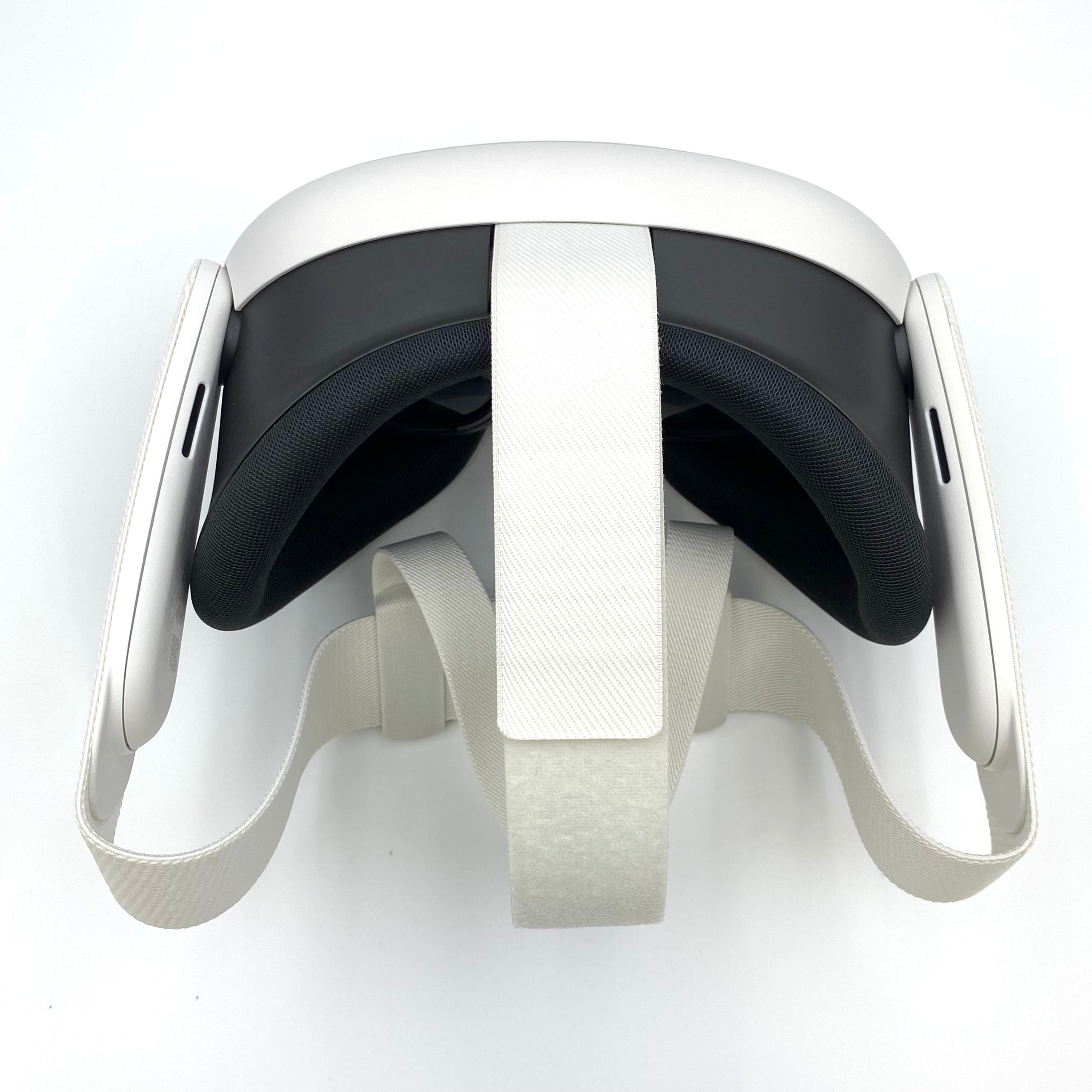 【送料無料】_Meta Quest 3_メタ クエスト 3_891-01223-01 512GB_別売オールインワン充電ドック付き_VRヘッドセット_中古品