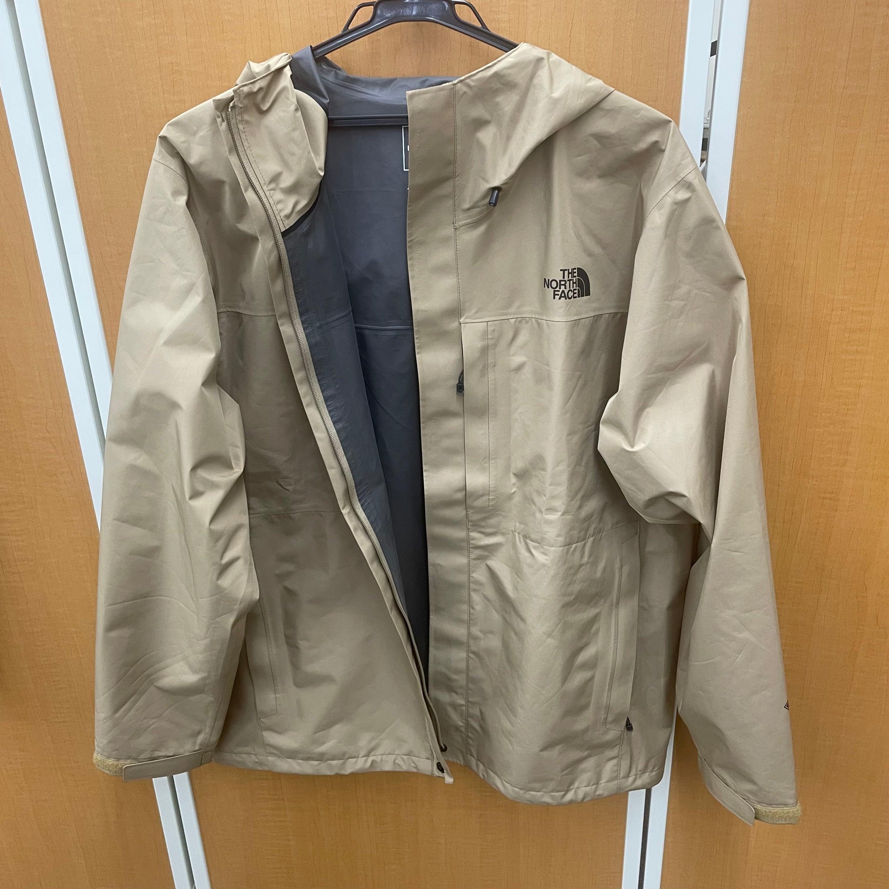 【送料無料】_ THE NORTH FACE_(ザ・ノース・フェイス)_GORE-TEX _クラウド ジャケットNP62305_ KTケルプタン メンズLサイズ_ 中古品