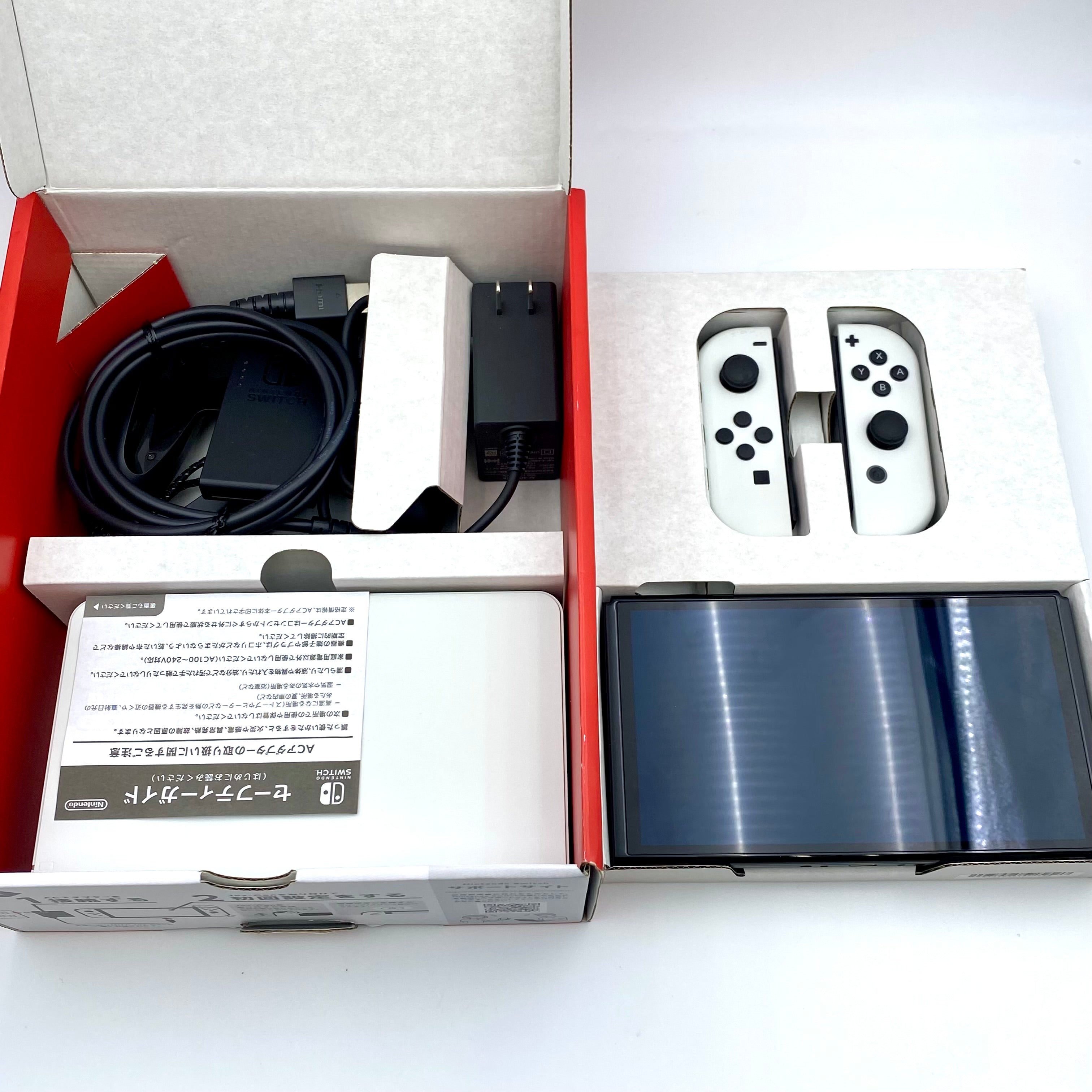 【送料無料】_ Nintendo Switch_(ニンテンドースイッチ)_本体 新型 有機ELモデル ホワイト_HEG-S-KAAAA_中古品