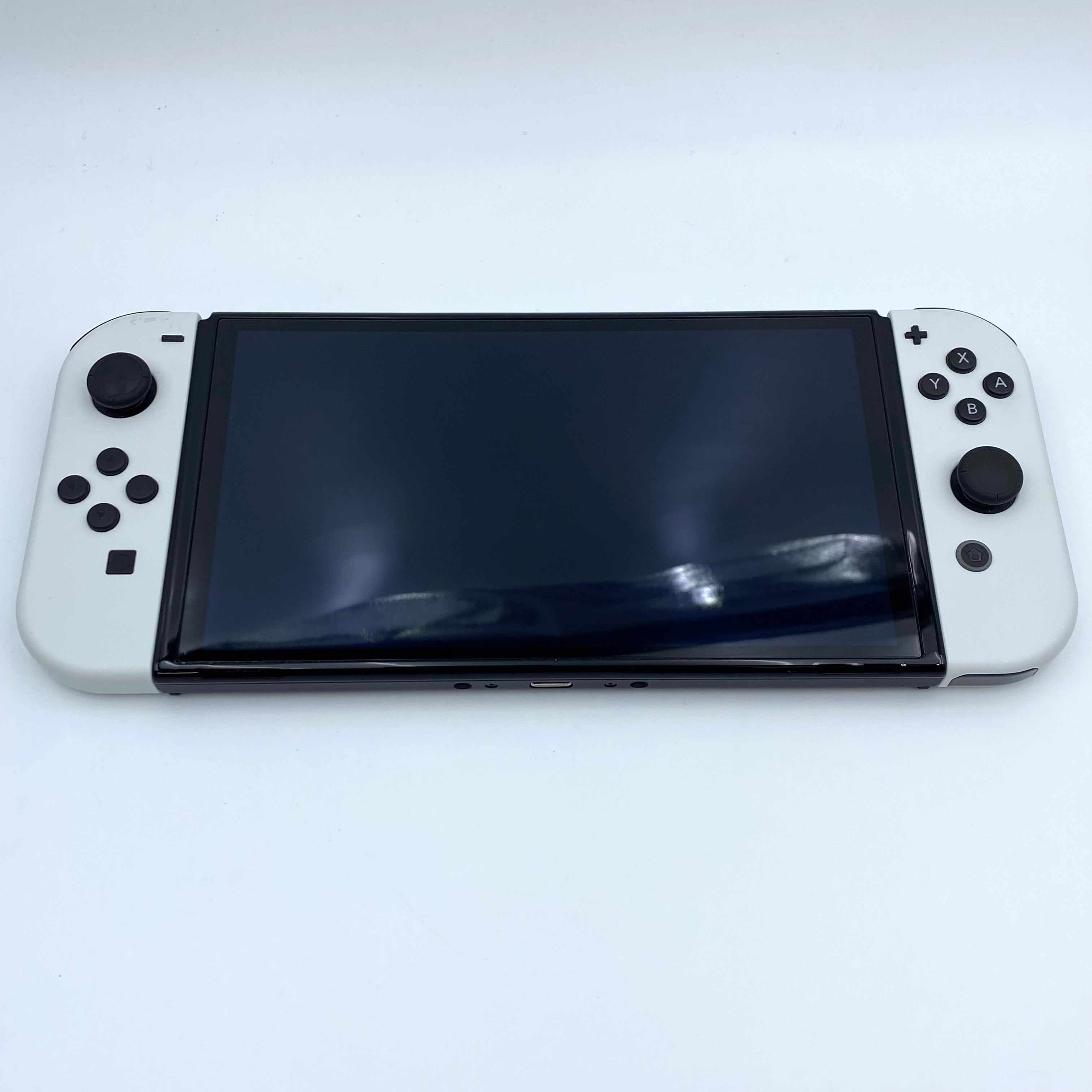 【送料無料】_ Nintendo Switch_(ニンテンドースイッチ)_本体 新型 有機ELモデル ホワイト_HEG-S-KAAAA_中古品