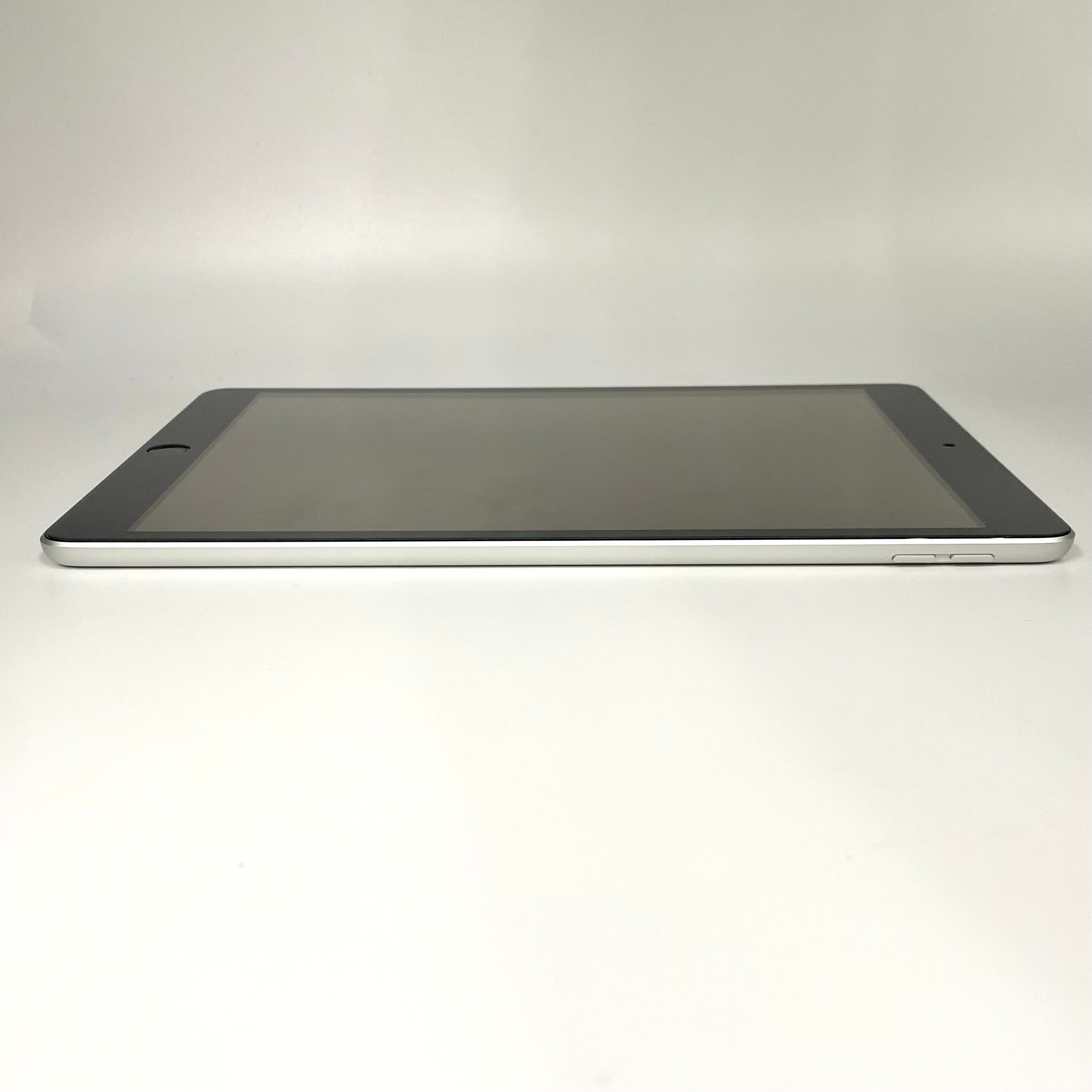 【送料無料】_Apple(アップル)_iPad 第9世代 WiFi_256GB MK2P3J/A_中古品