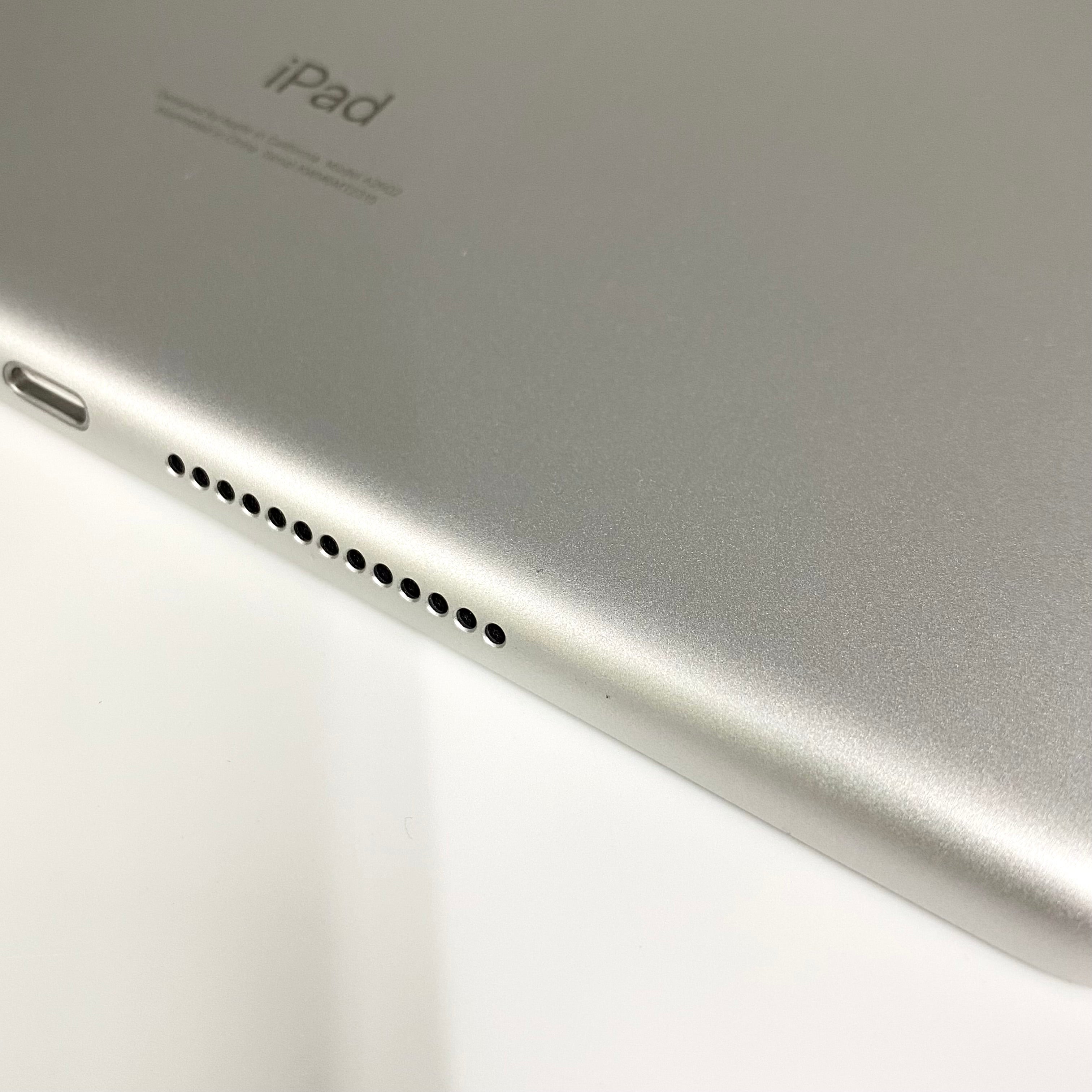 【送料無料】_Apple(アップル)_iPad 第9世代 WiFi_256GB MK2P3J/A_中古品