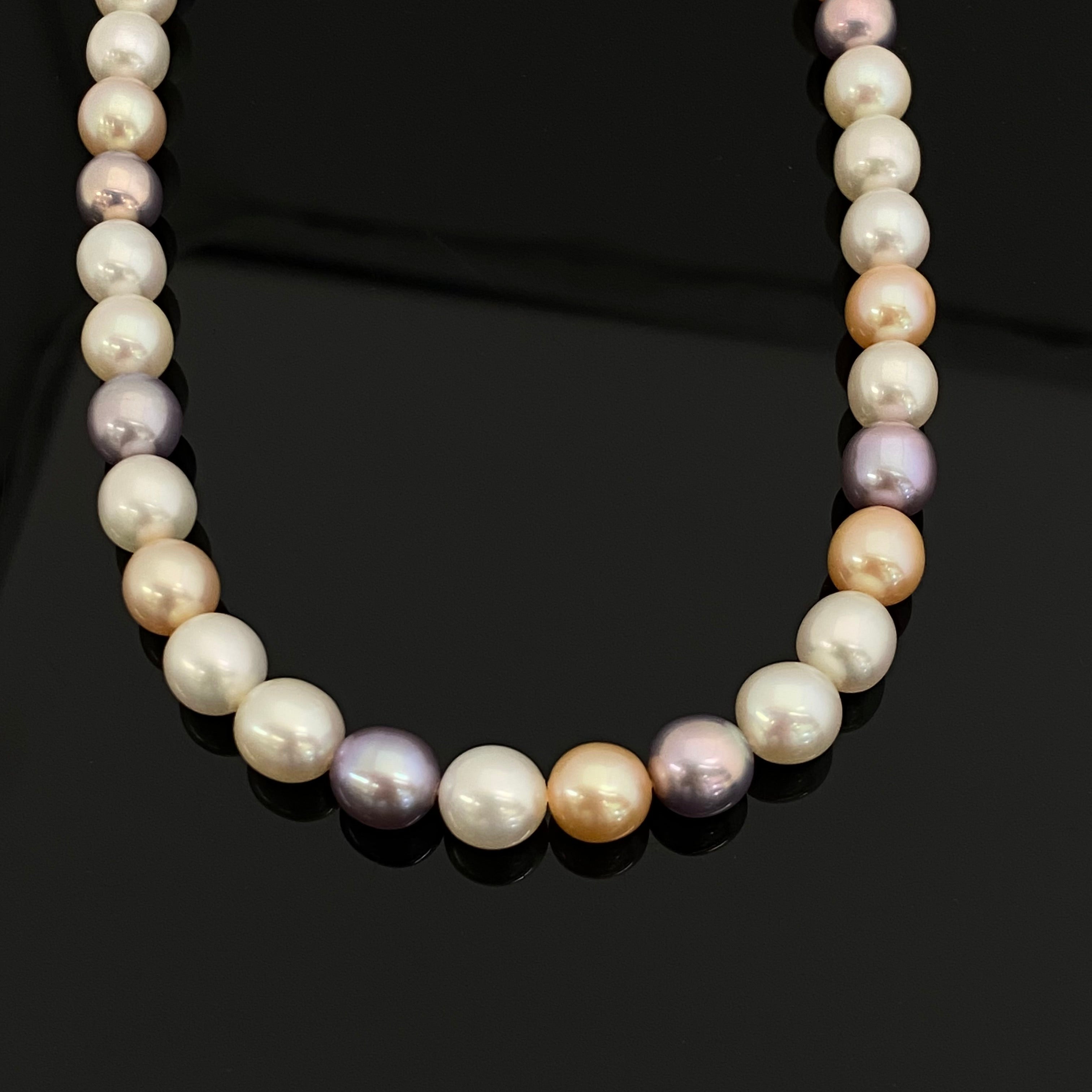 TASAKI_(田崎)_K18 淡水パール マルチカラー_7.5−8.0mm 42cm 一連ネックレス_中古品