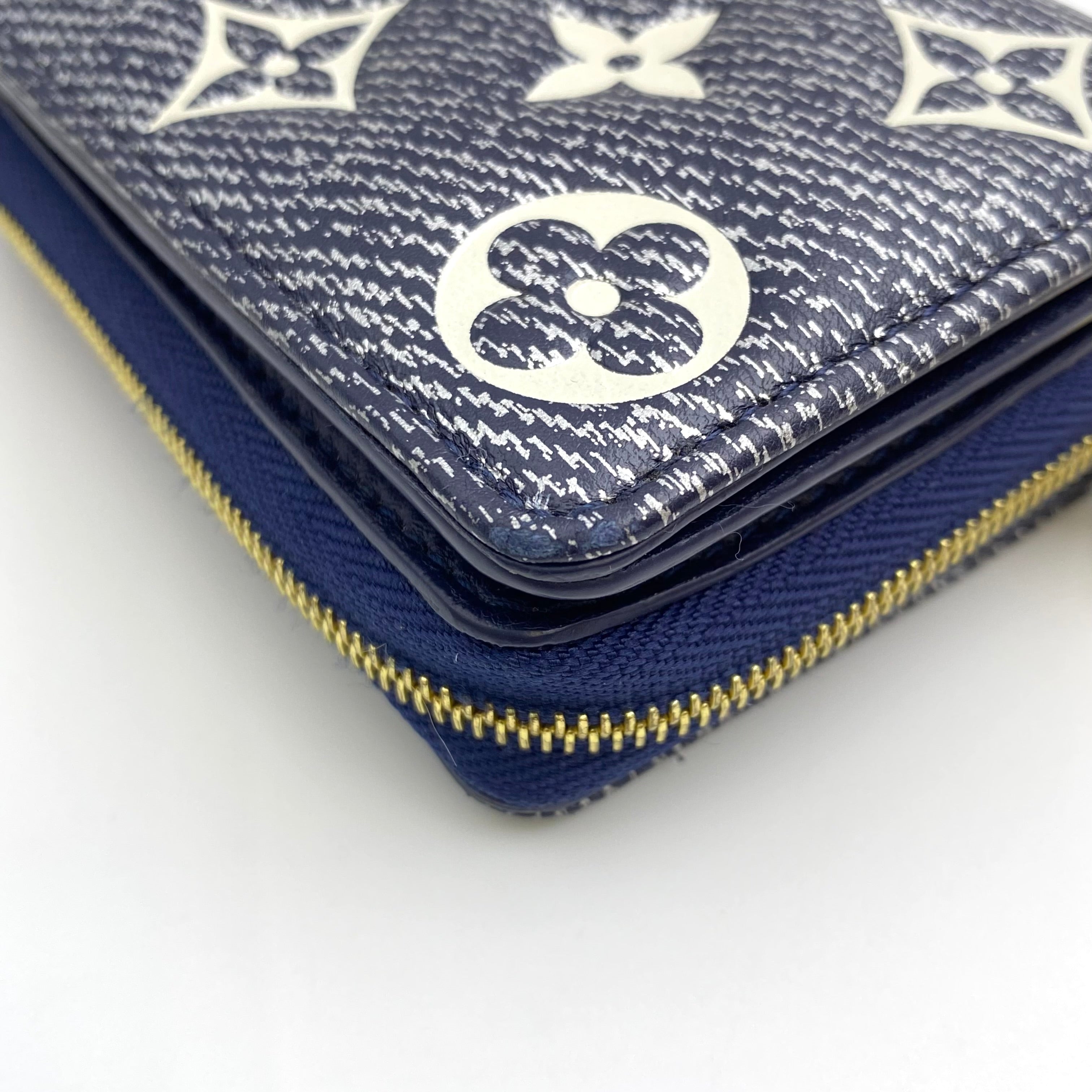 【送料無料】_LOUIS VUITTON_(ルイヴィトン)_ポルトフォイユ・ルー_M82525 ネイビー_中古品